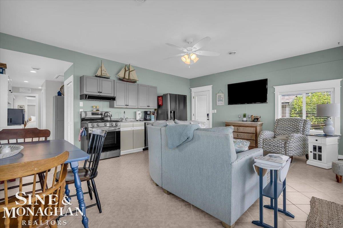 8669 River Road, MI — Photo 13