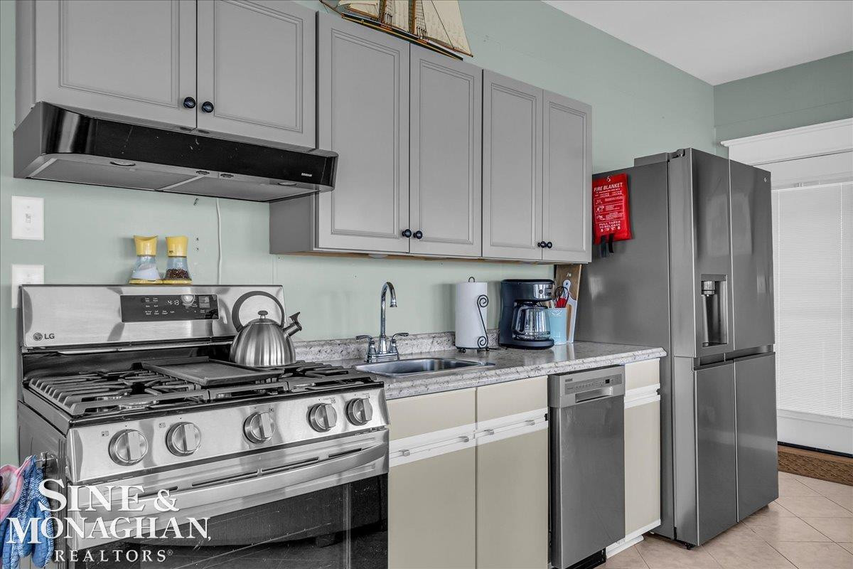 8669 River Road, MI — Photo 15