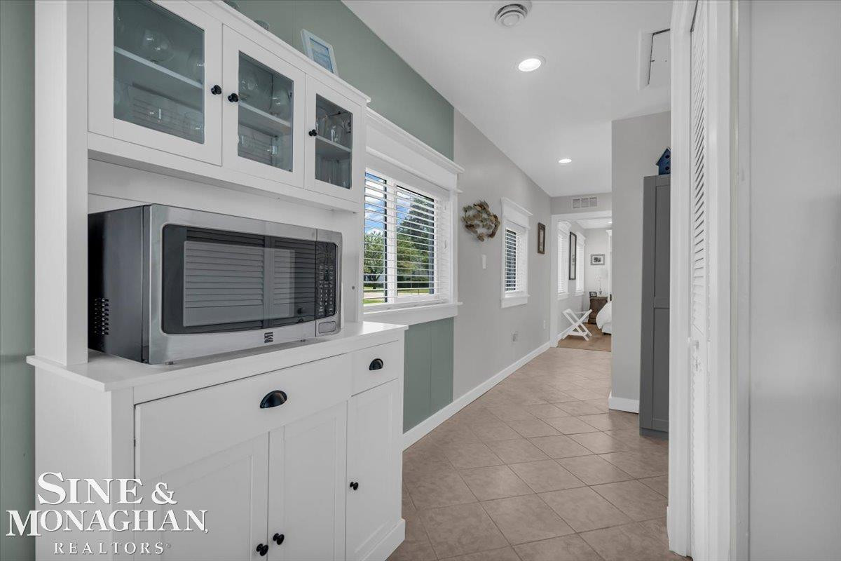 8669 River Road, MI — Photo 19