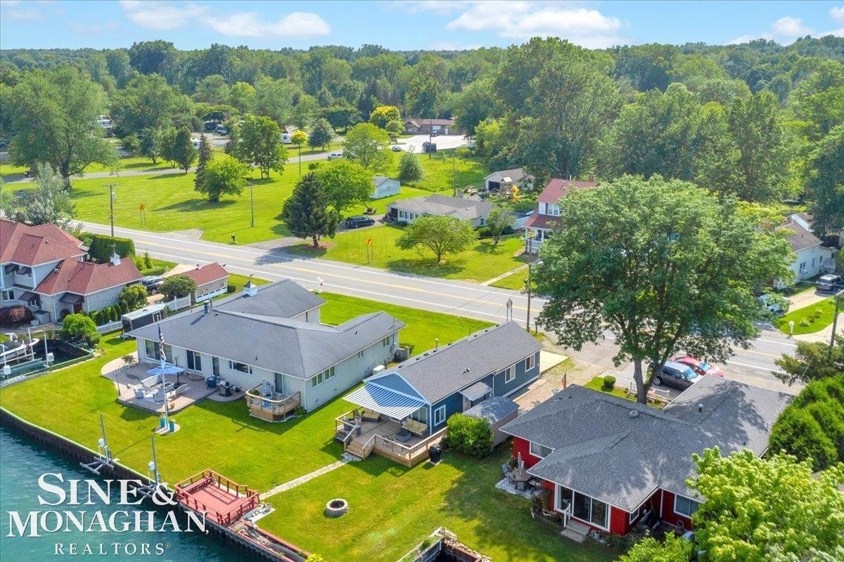 8669 River Road, MI — Photo 38