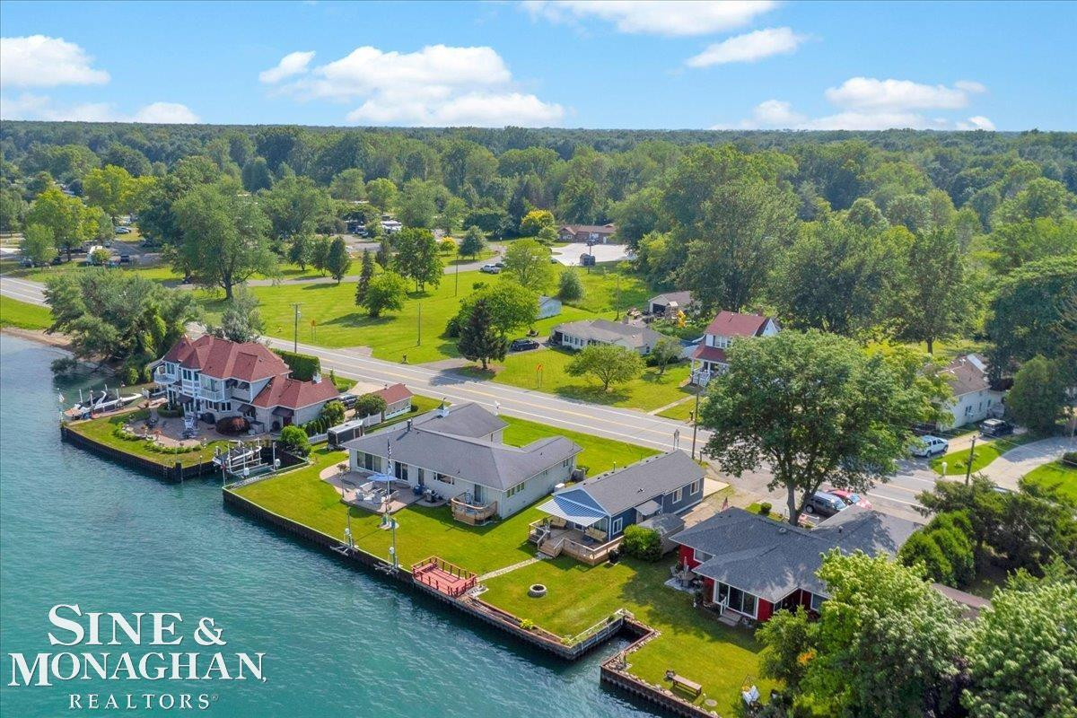 8669 River Road, MI — Photo 40