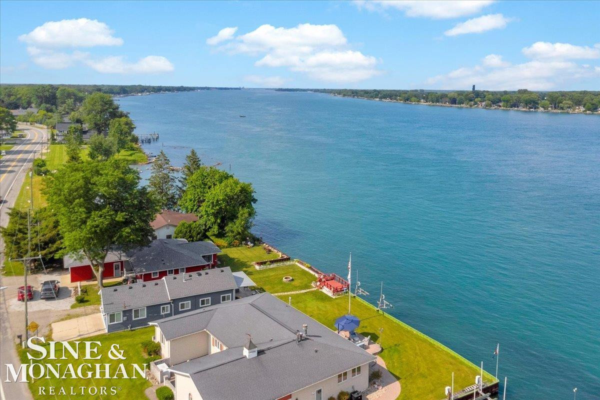 8669 River Road, MI — Photo 42