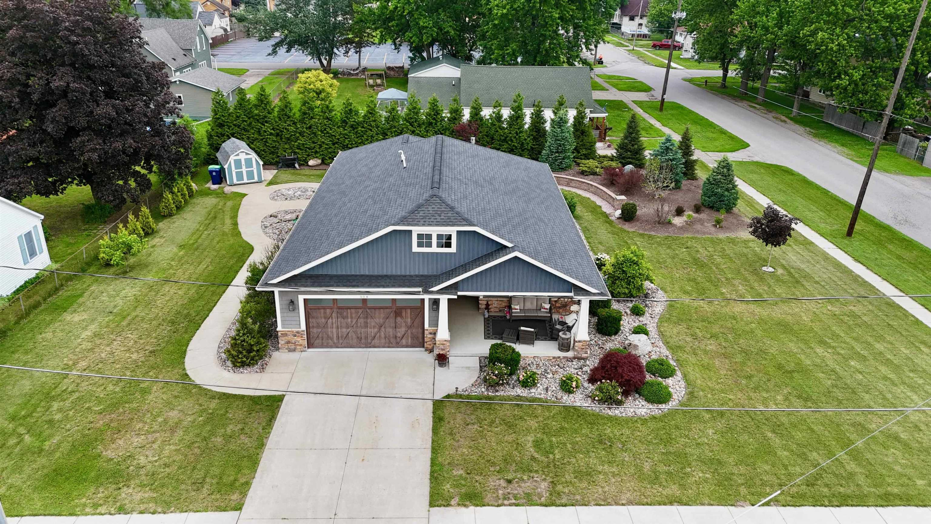 308 W Hosmer Street, Saint Charles, MI 48655 — Photo 4