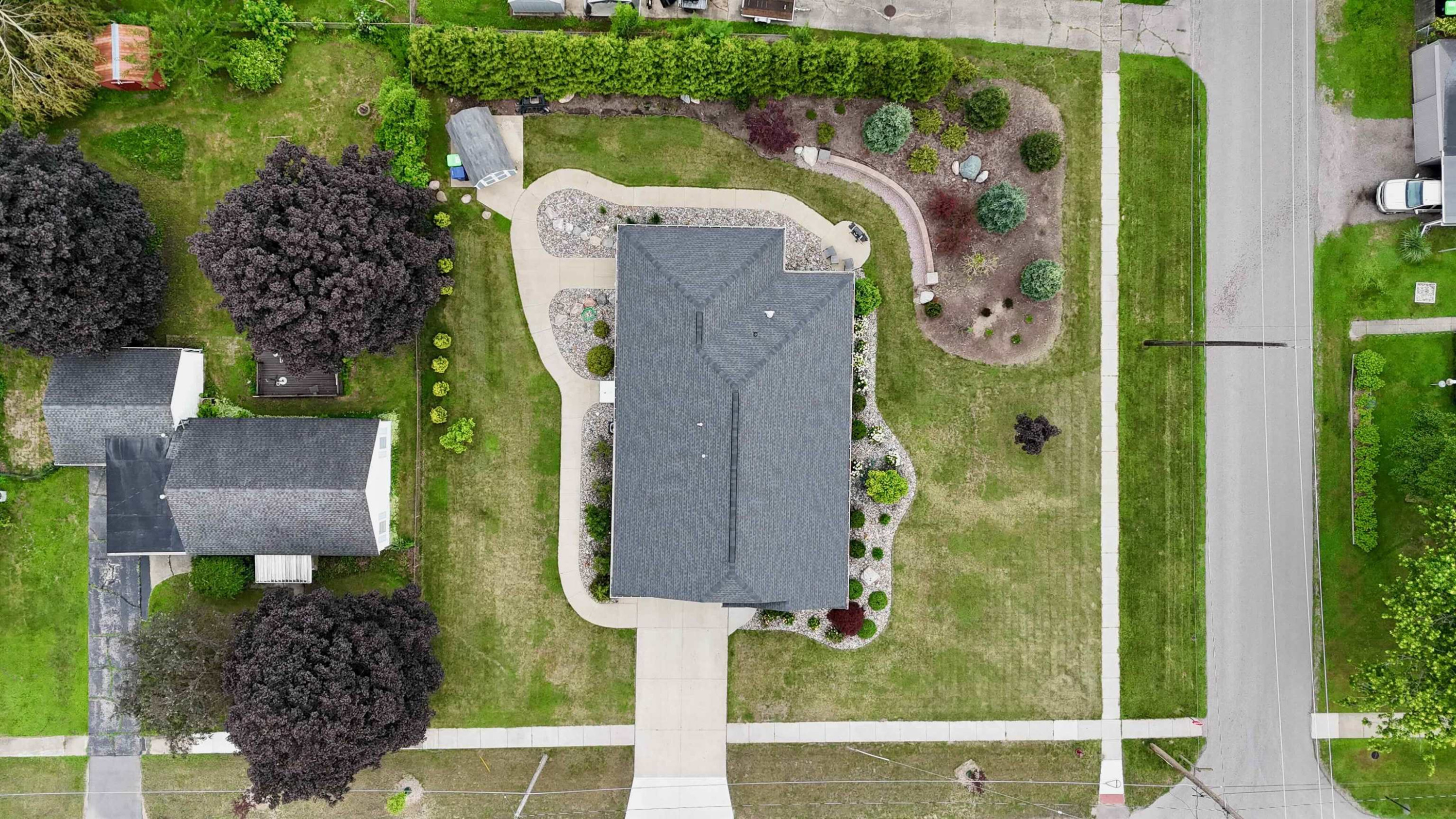 308 W Hosmer Street, Saint Charles, MI 48655 — Photo 7