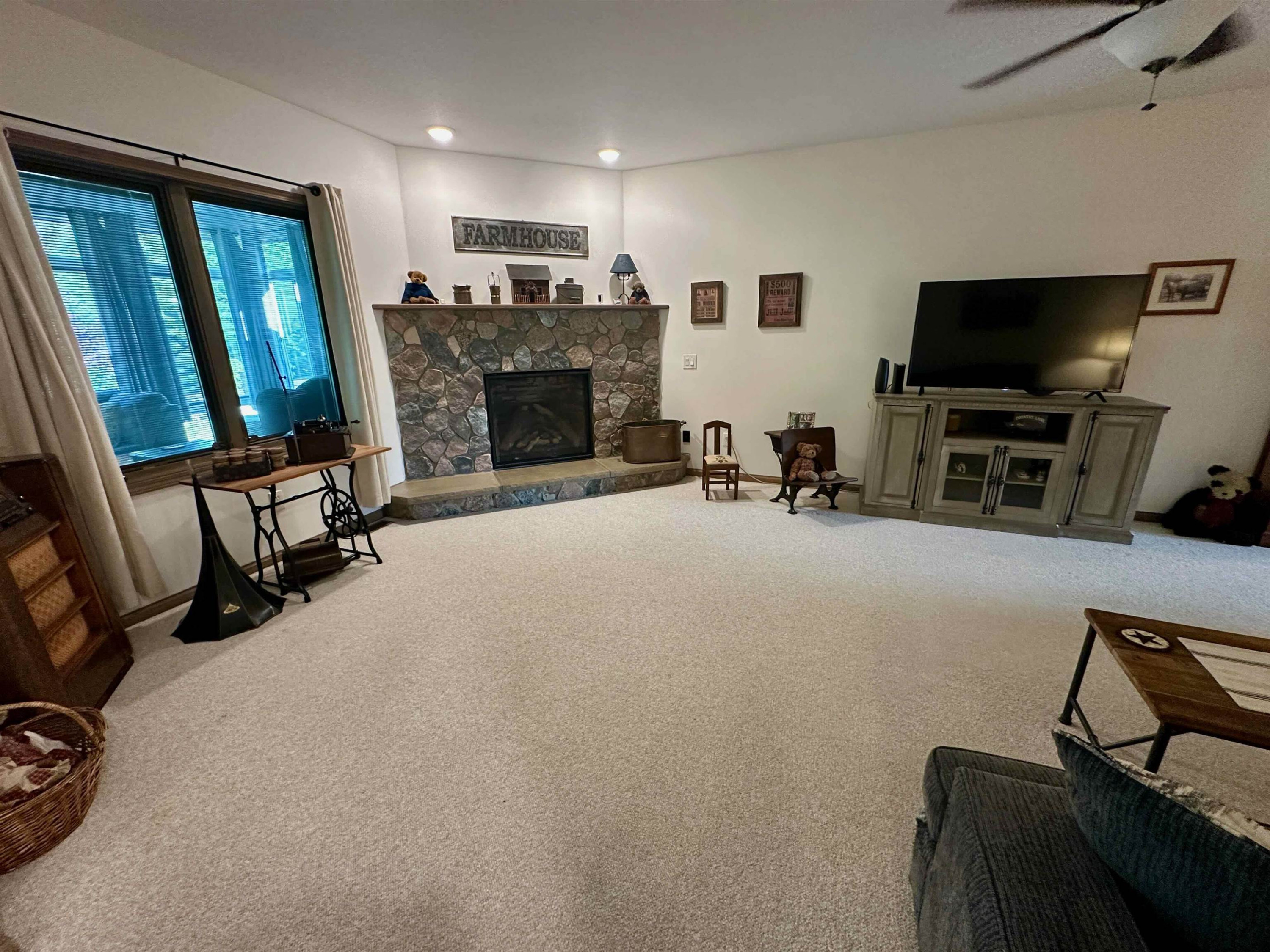 308 W Hosmer Street, Saint Charles, MI 48655 — Photo 11