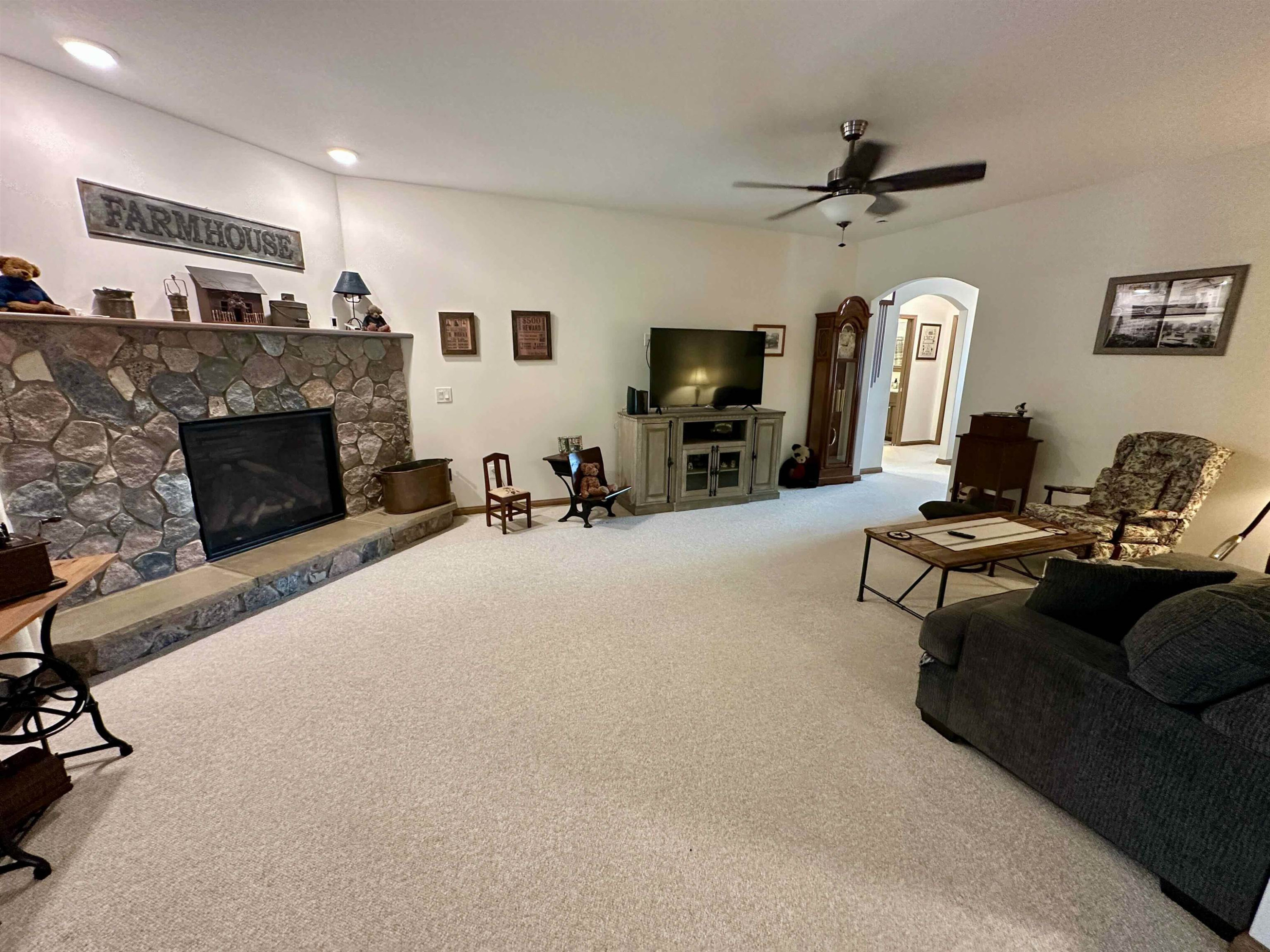 308 W Hosmer Street, Saint Charles, MI 48655 — Photo 13