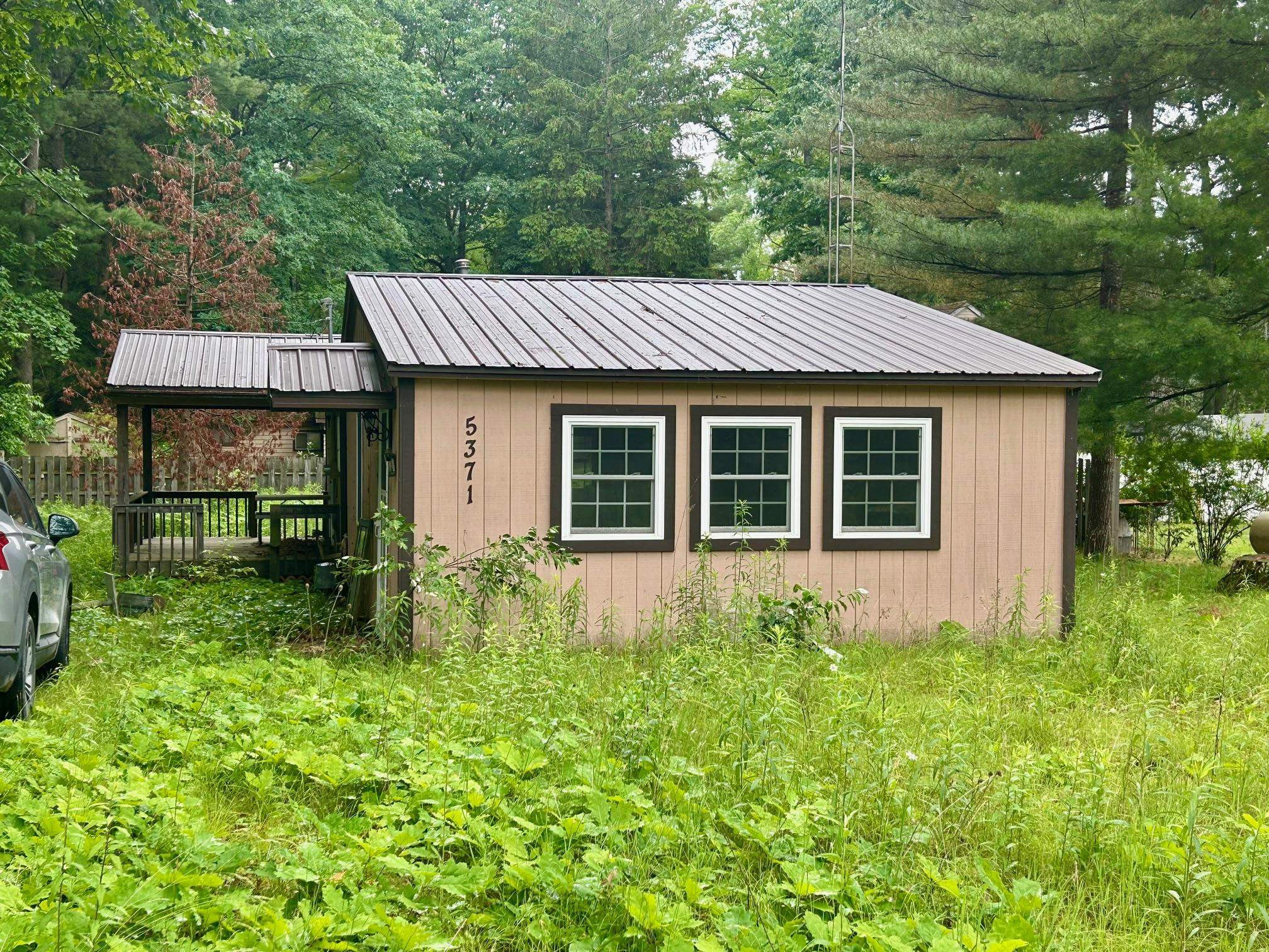 5371 Jewell Road, Gladwin, MI 48624