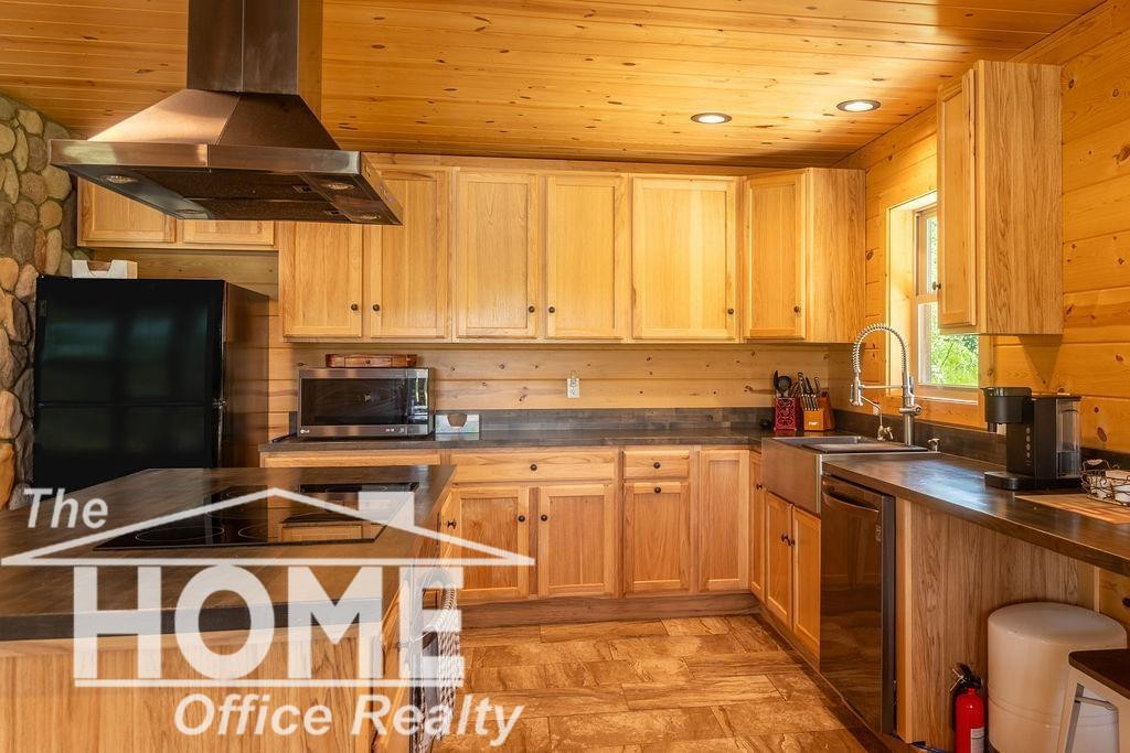 4772 Rossman Road, Kingston, MI 48741 — Photo 10