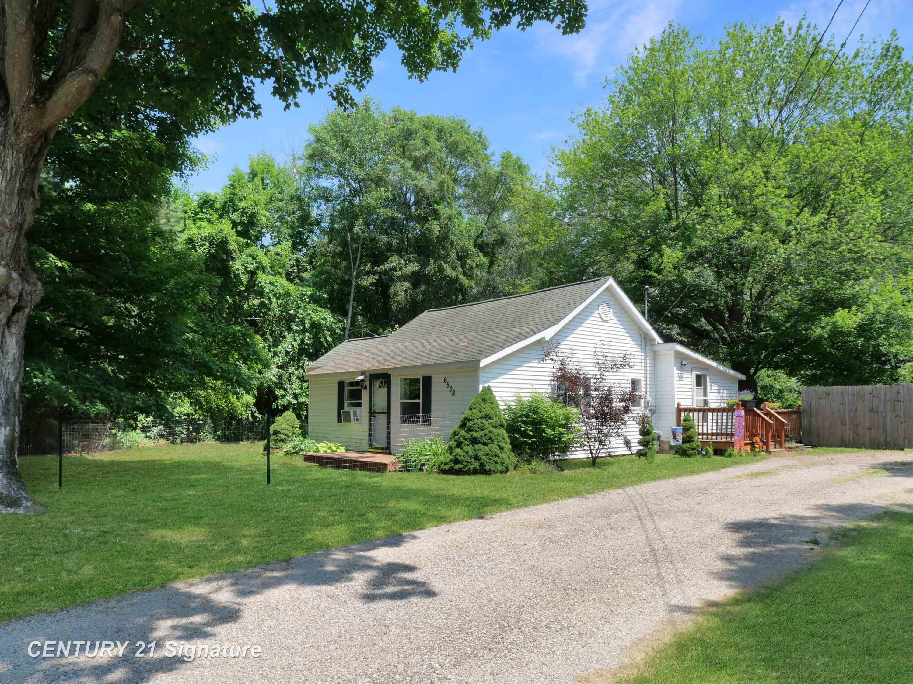 6538 Tower Line Street, Hope, MI 48628 — front exterior