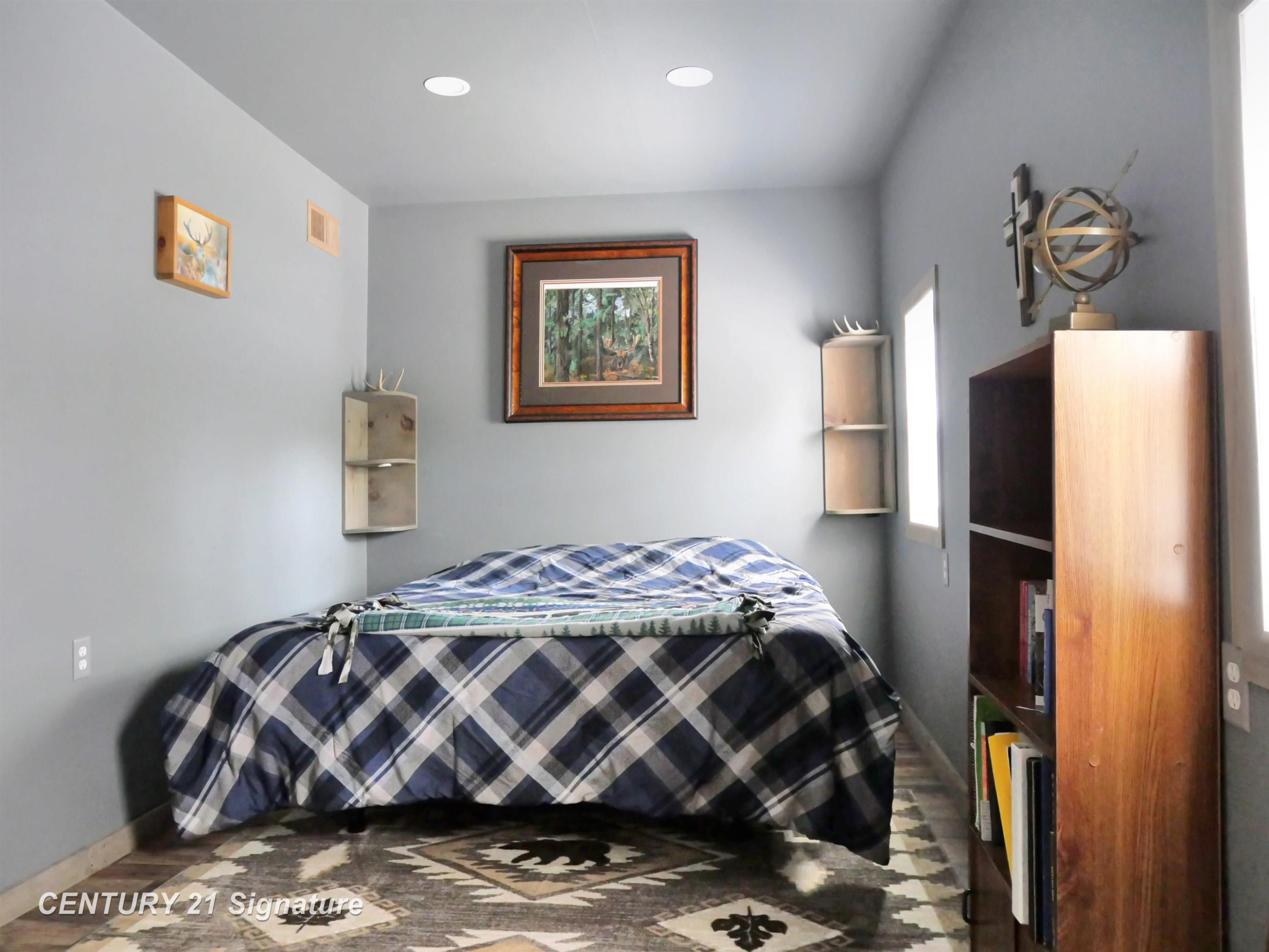 6538 Tower Line Street, Hope, MI 48628 — Photo 13