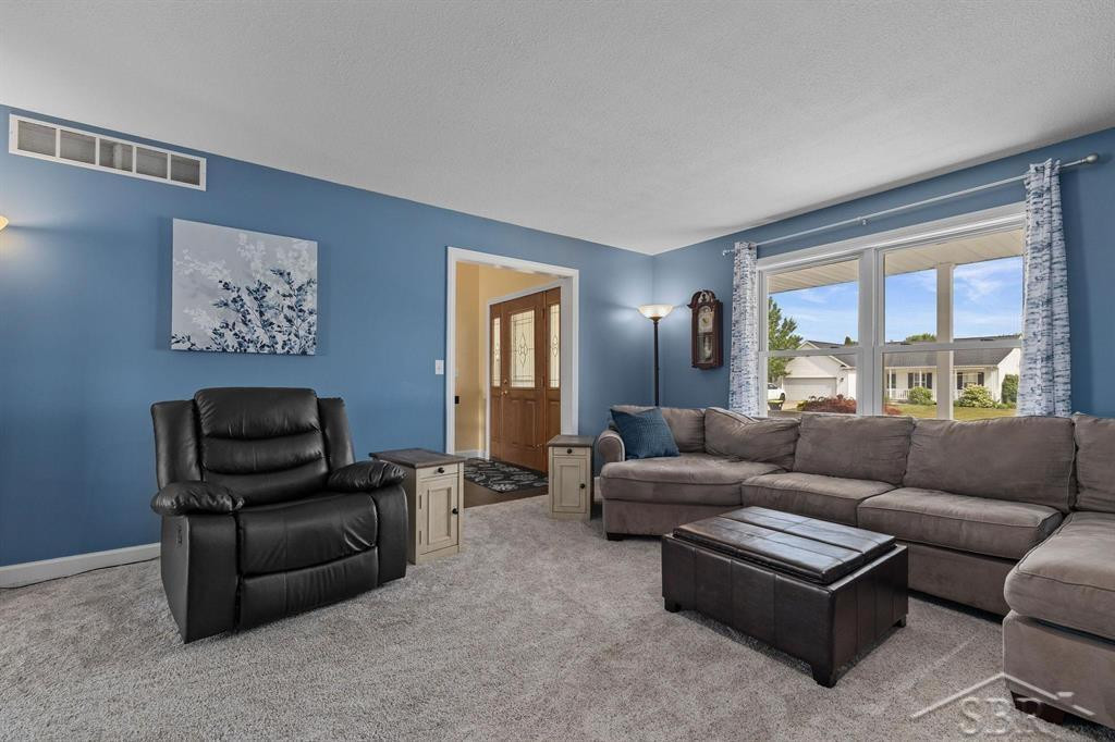 936 Appaloosa Pass, Auburn, MI 48611 — Photo 13