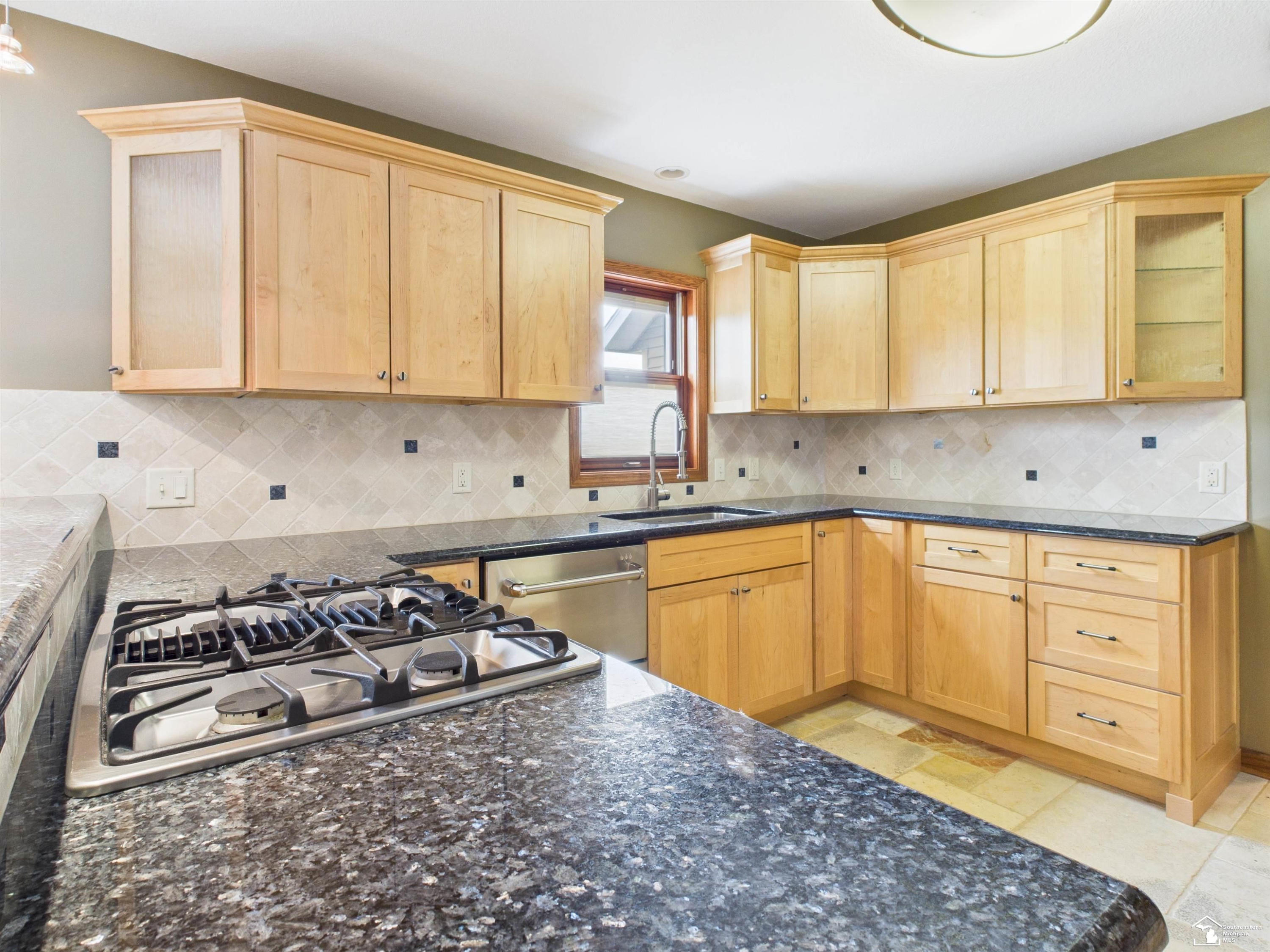5015 Piehl Road, MI 49267 — Photo 15
