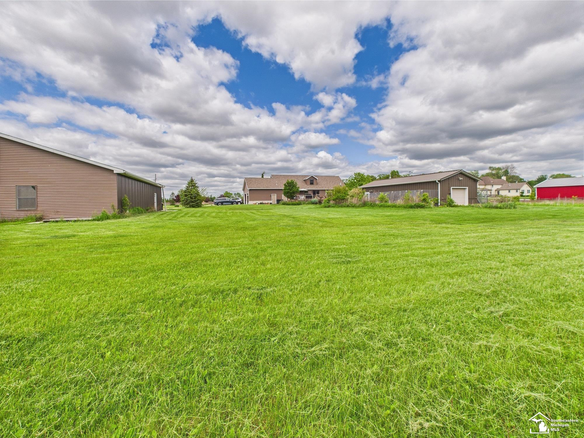 5015 Piehl Road, MI 49267 — Photo 81
