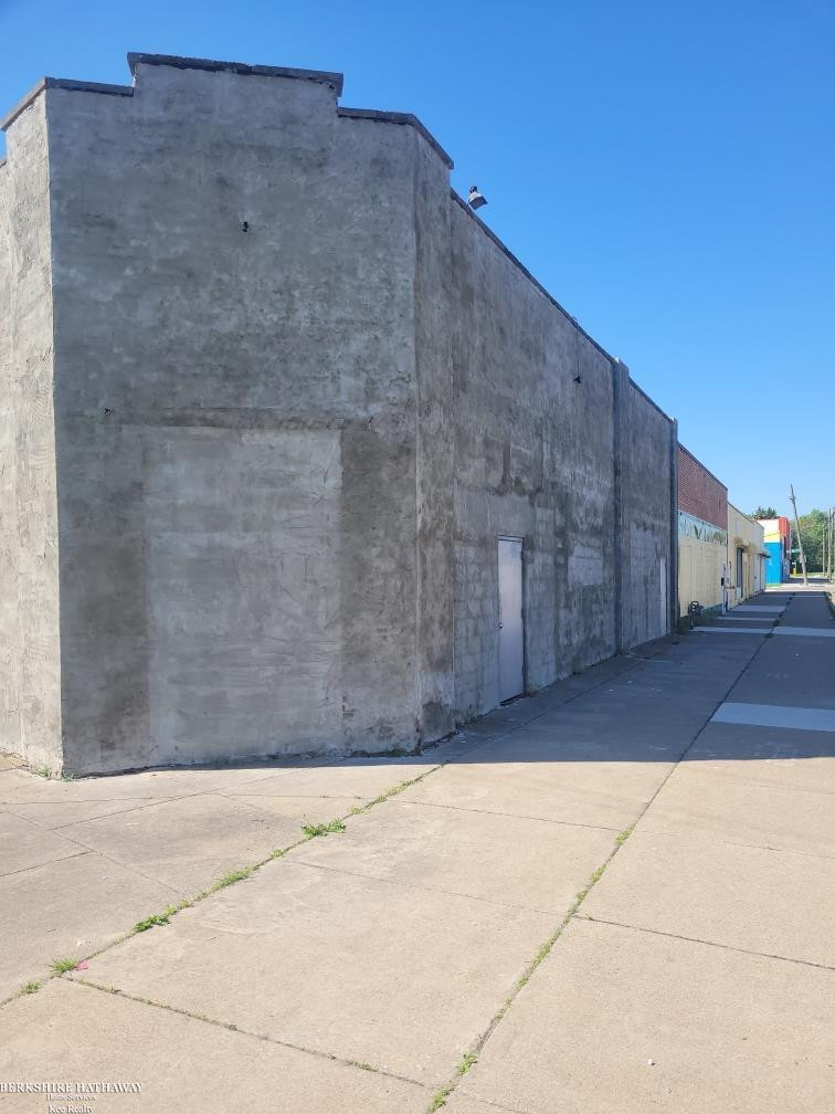 16334 Harper Avenue, Detroit, MI 48224 — Photo 3