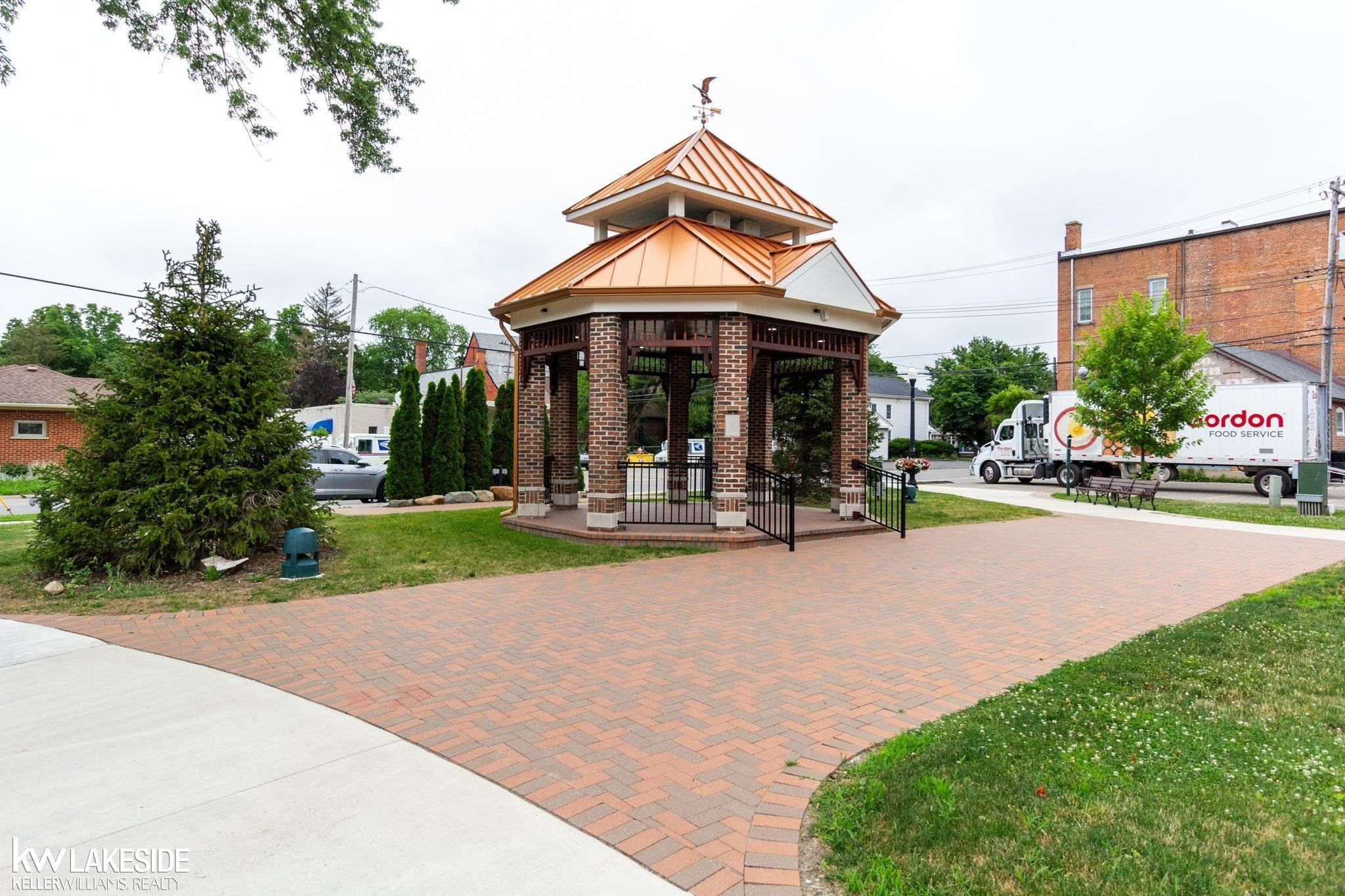 231 N Rawles Street, MI 48065 — Photo 38