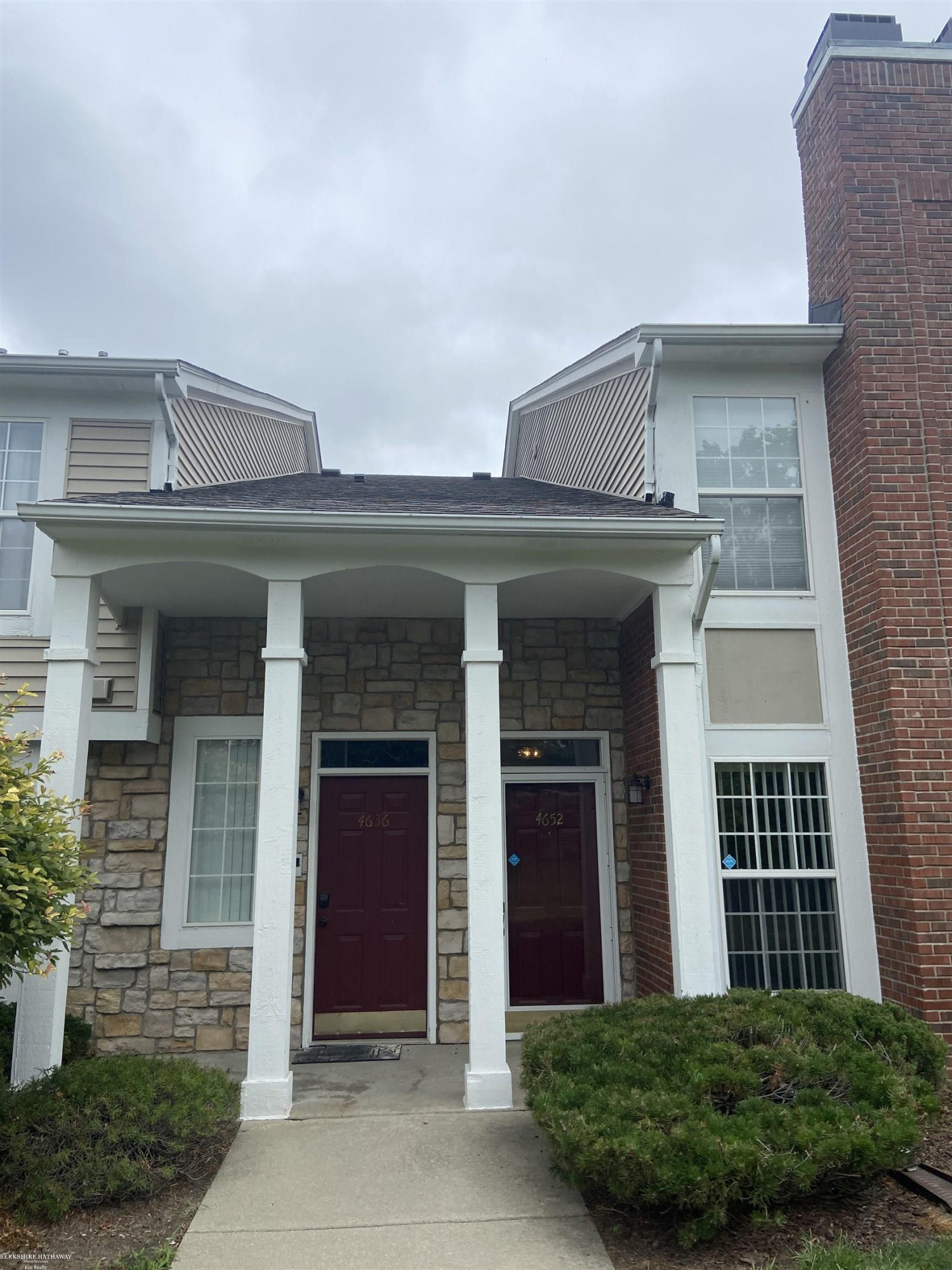 4652 Berkshire Drive, Sterling Heights, MI 48314 — Photo 2