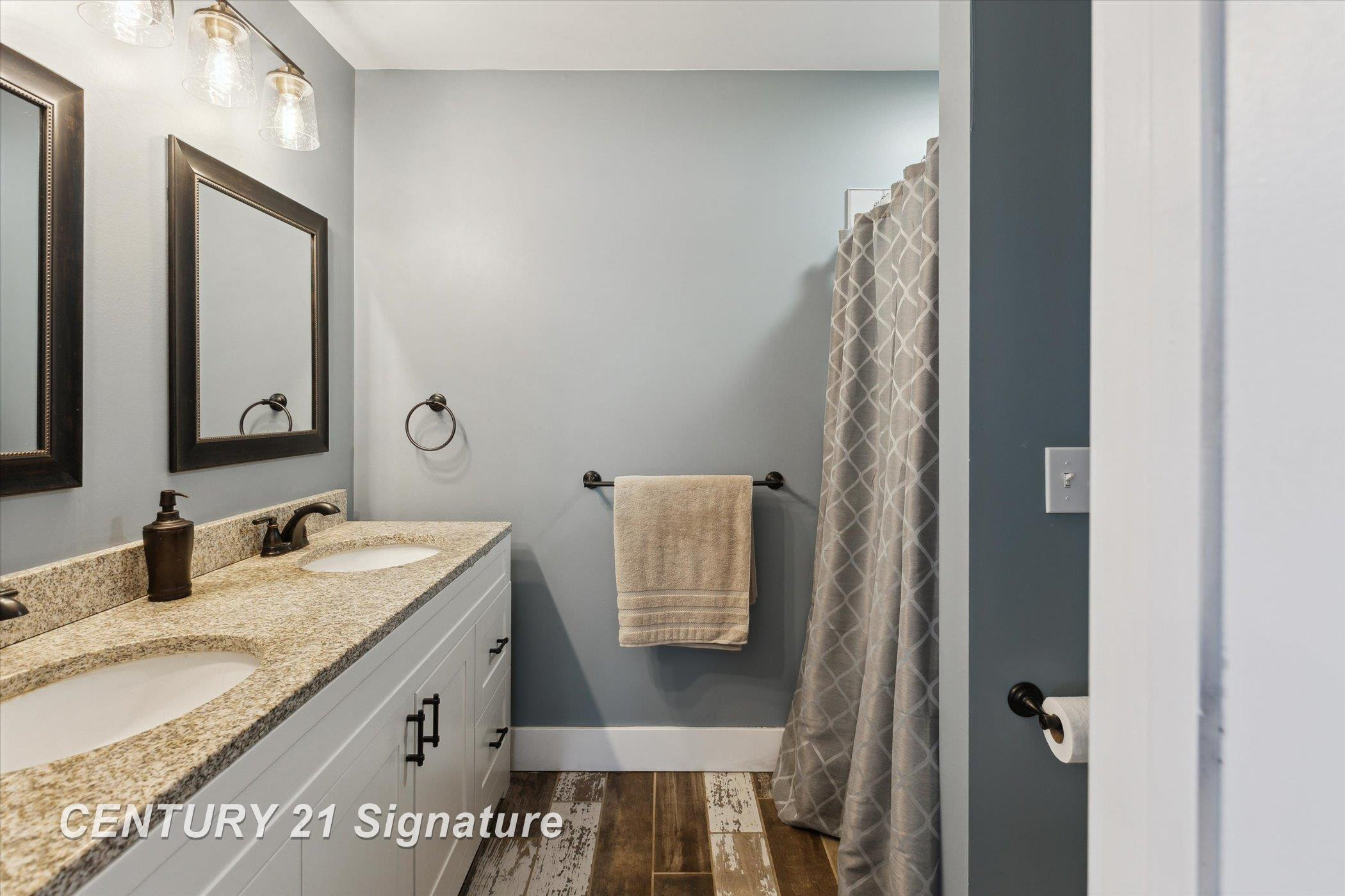 6357 Mackinaw Road, Saginaw, MI 48604 — Photo 30