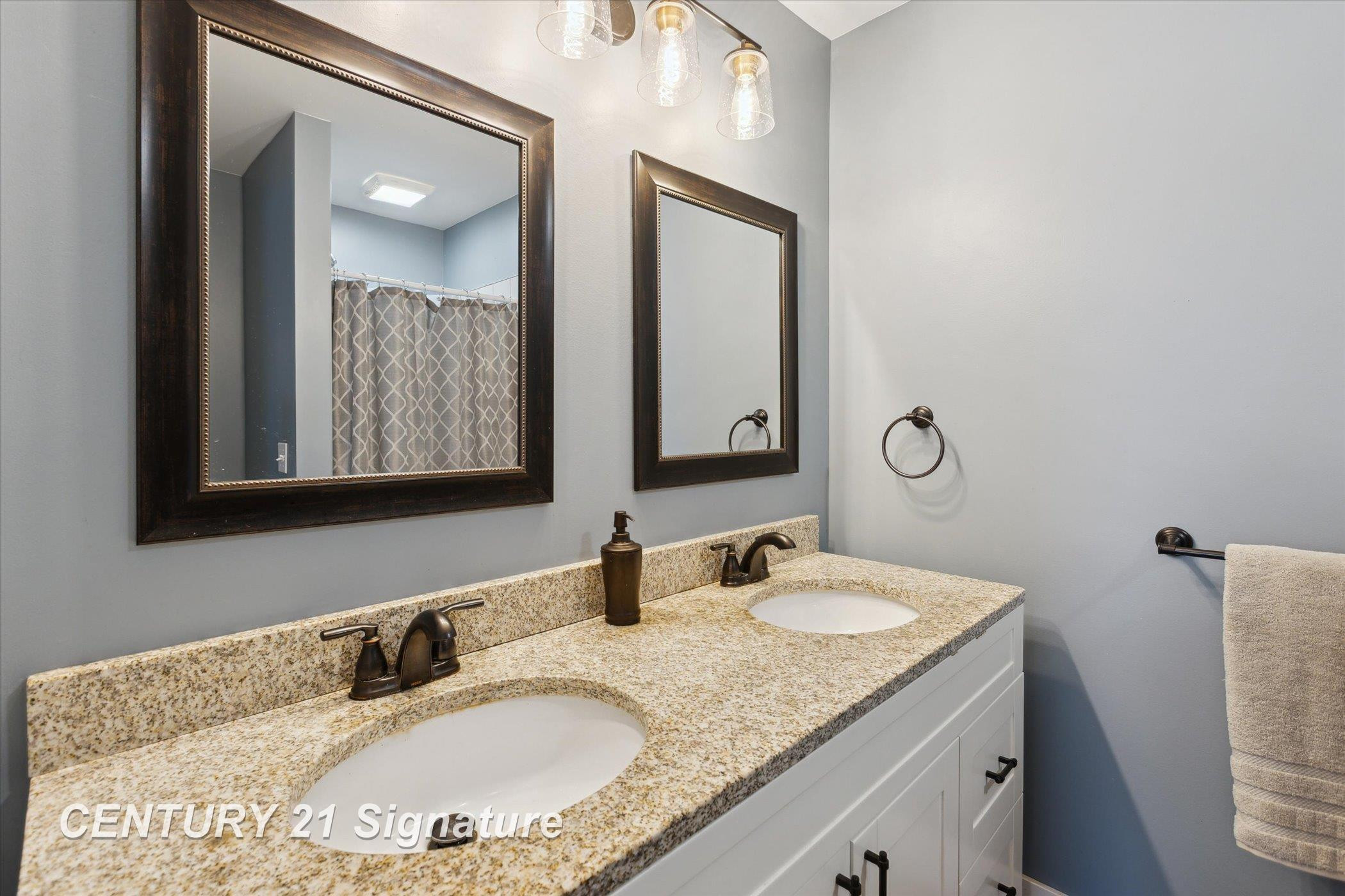 6357 Mackinaw Road, Saginaw, MI 48604 — Photo 31