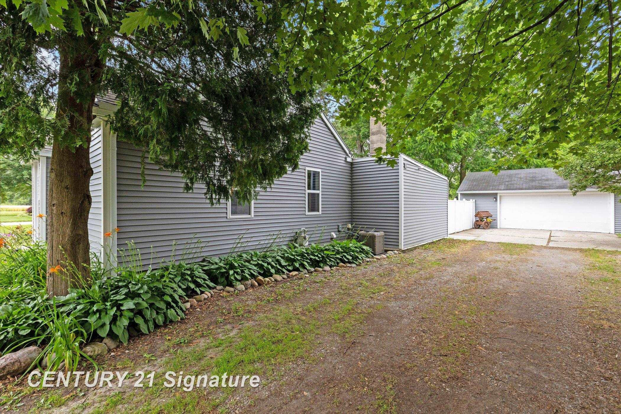 6357 Mackinaw Road, Saginaw, MI 48604 — Photo 39
