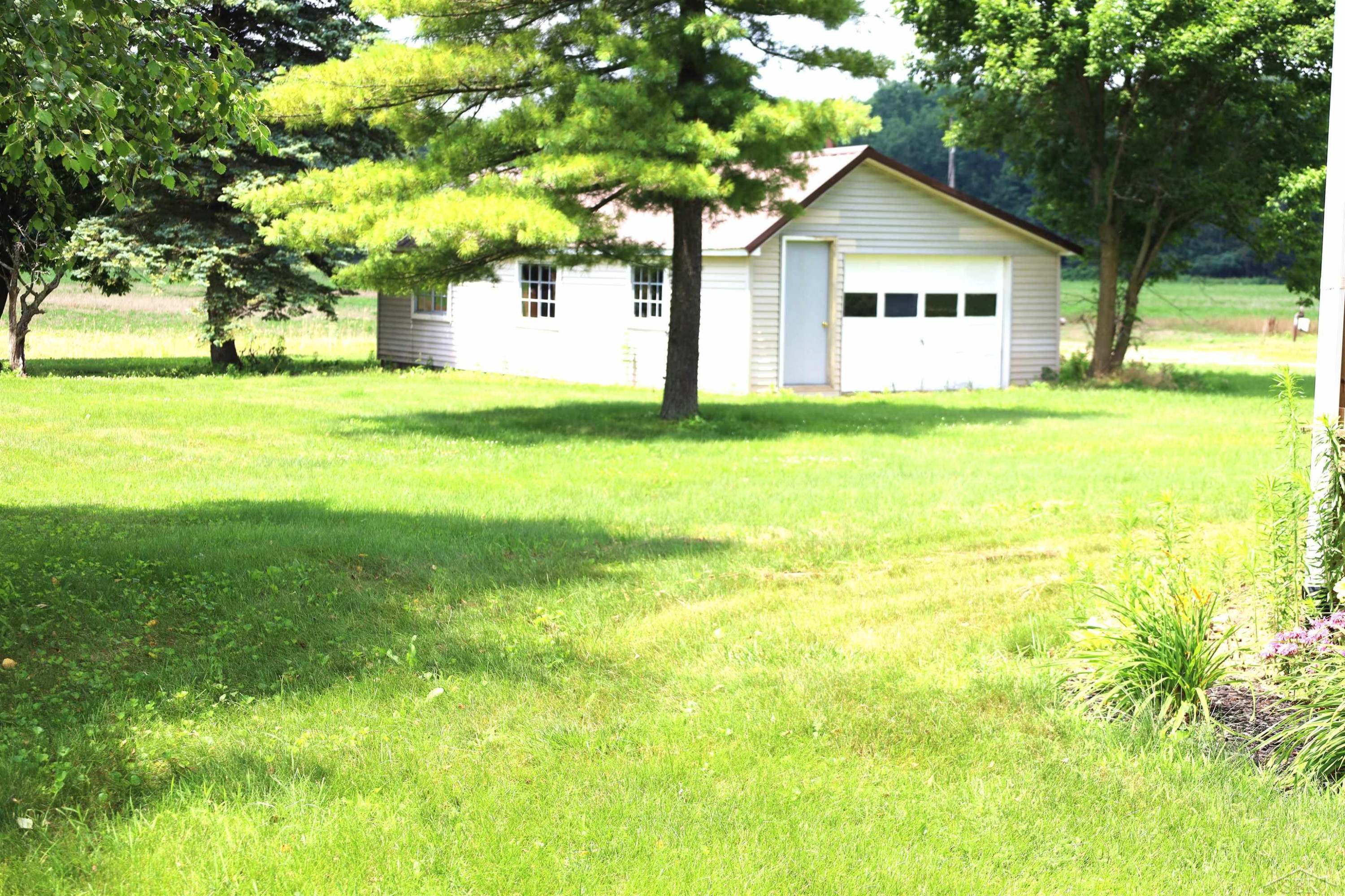 11731 Birch Run Road, Birch Run, MI 48415 — Photo 19