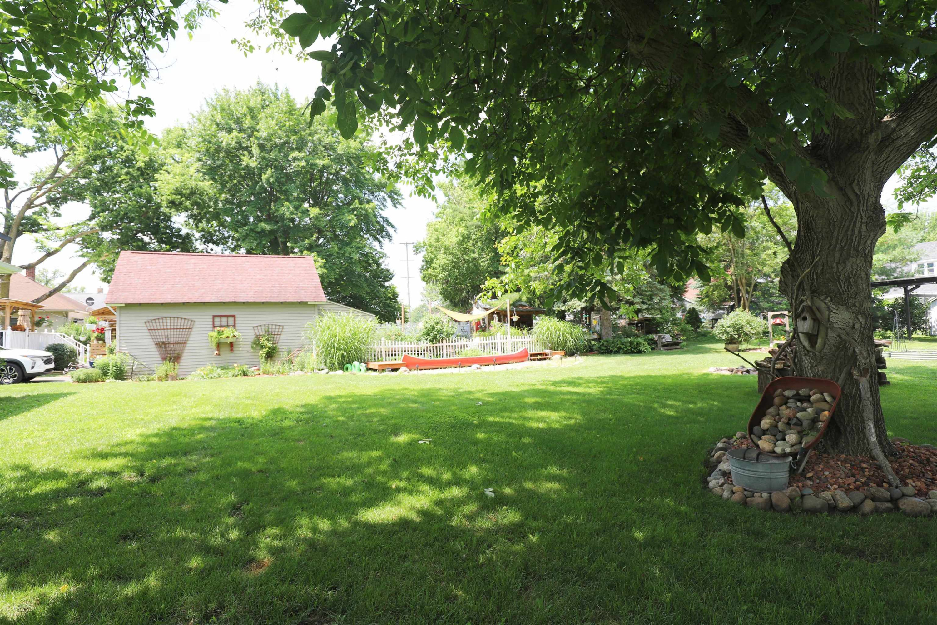 9425 Butternut Street, New Lothrop, MI 48460 — Photo 22