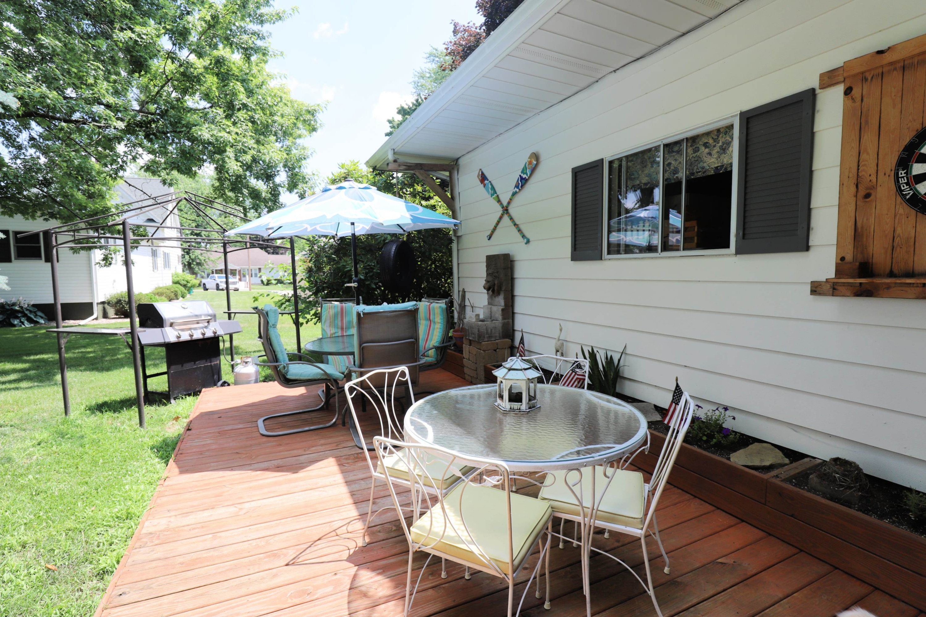 9425 Butternut Street, New Lothrop, MI 48460 — Photo 29