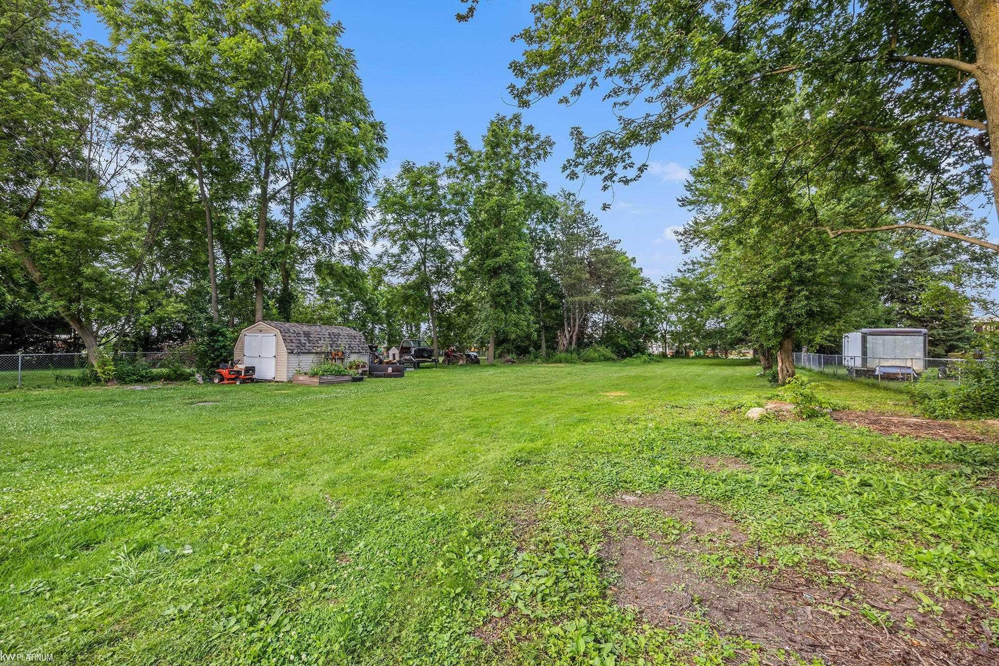 74520 Spencer Street, MI — Photo 38