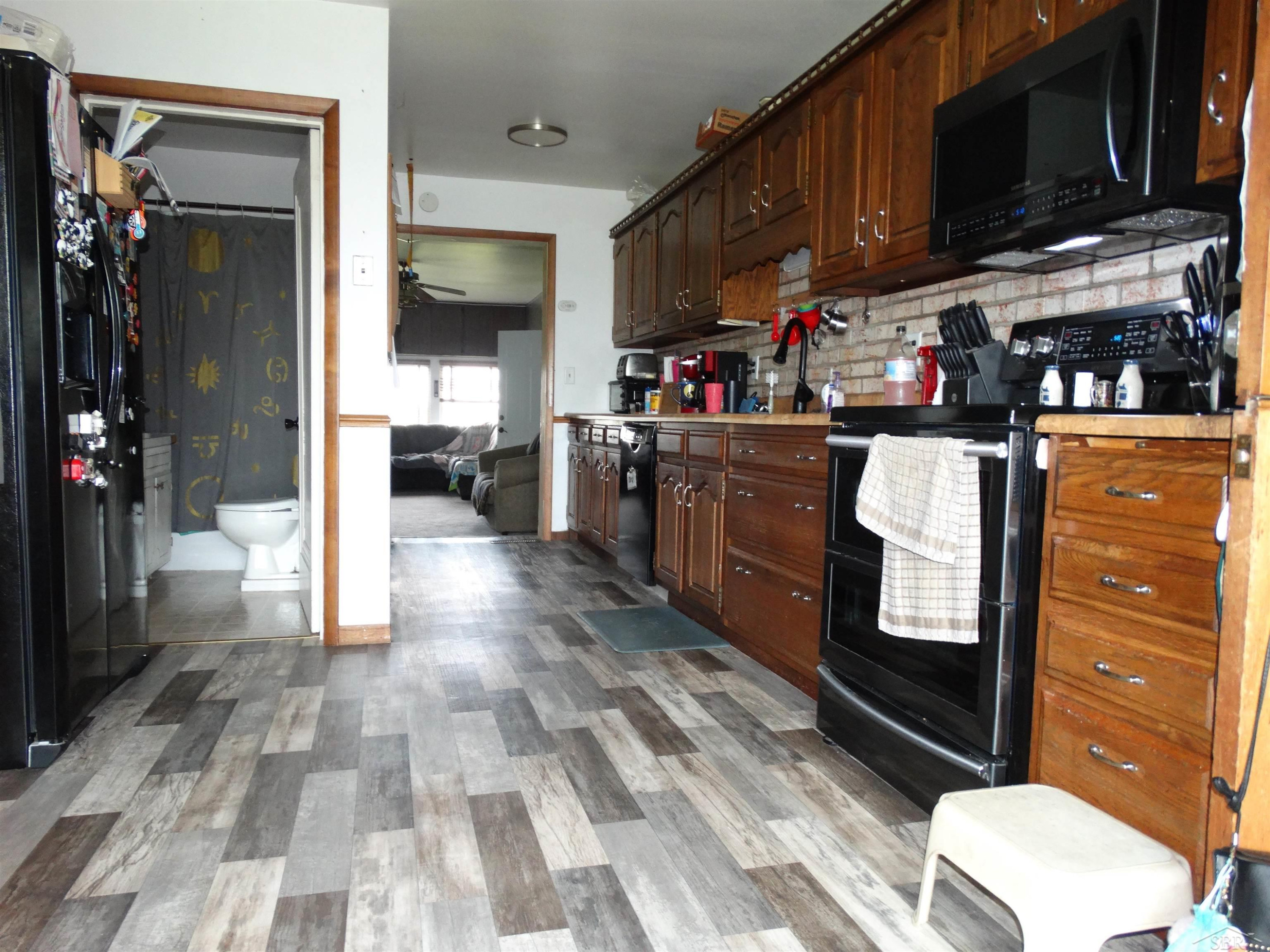 1570 Evon Road, Saginaw, MI 48601 — Photo 11