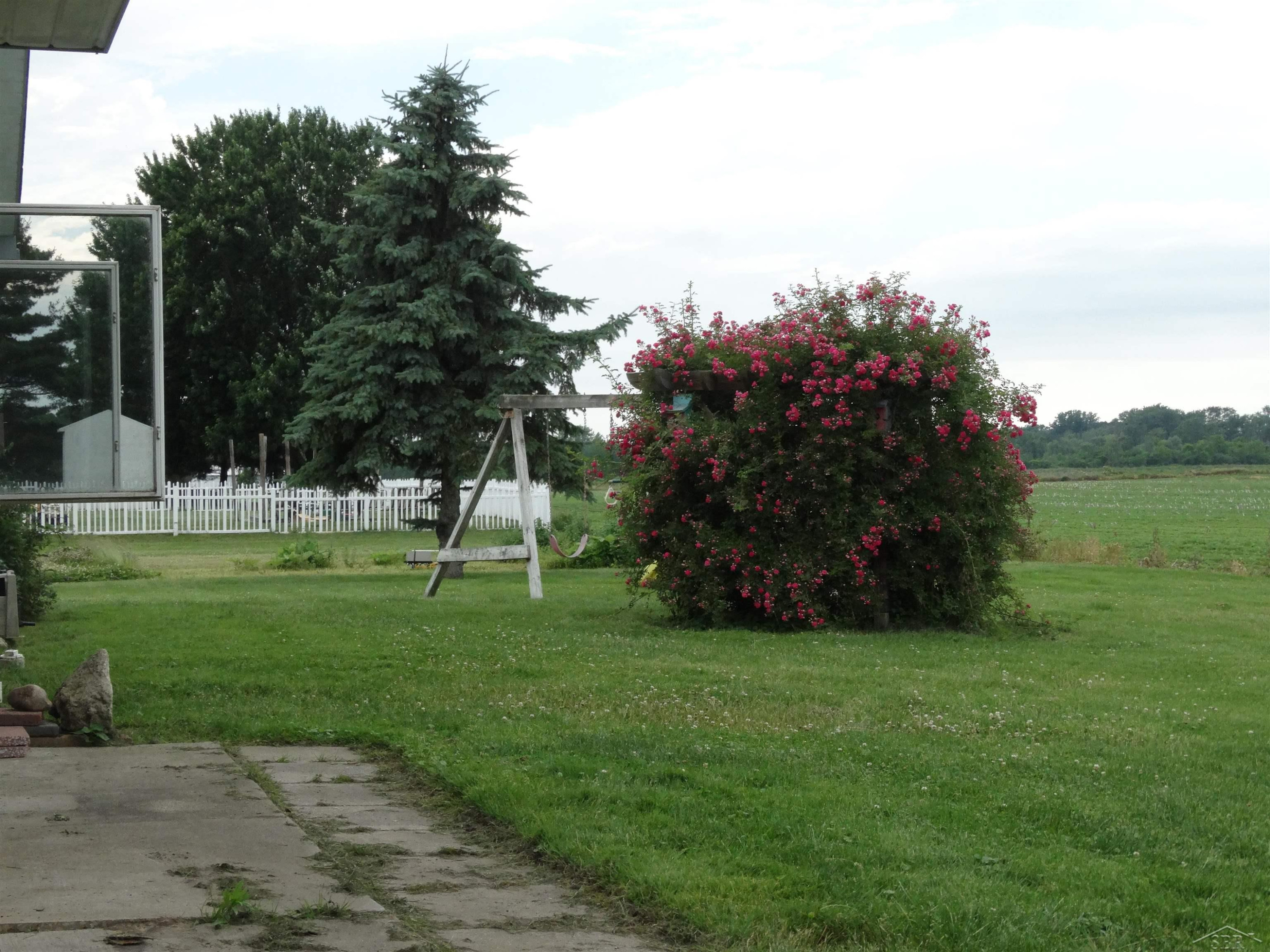 1570 Evon Road, Saginaw, MI 48601 — Photo 15