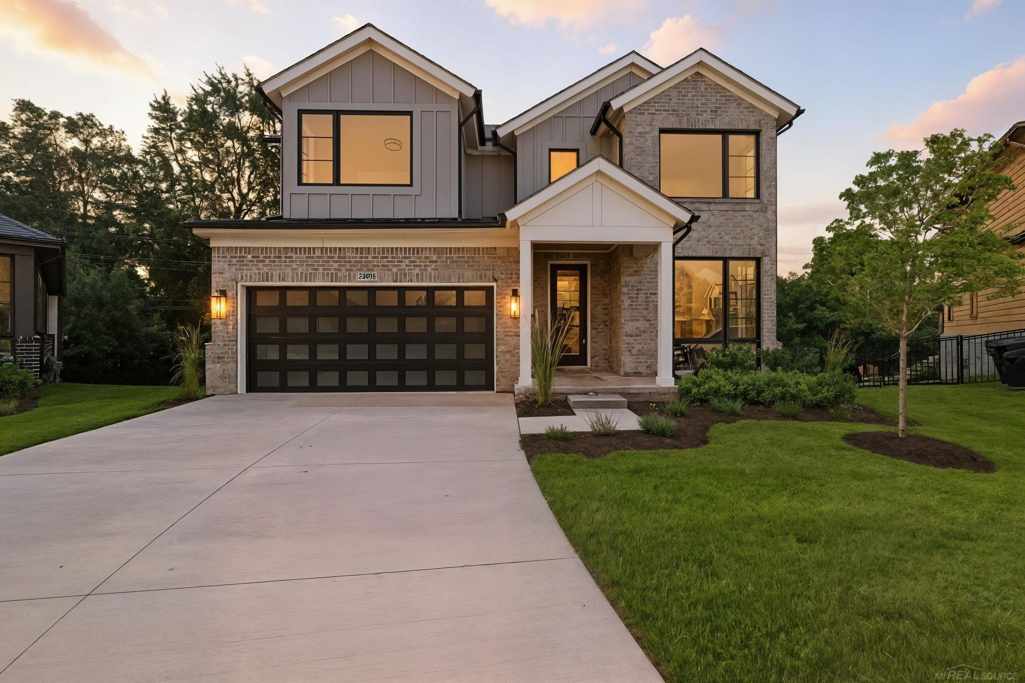 54695 Camden Court, Shelby Twp, MI 48316