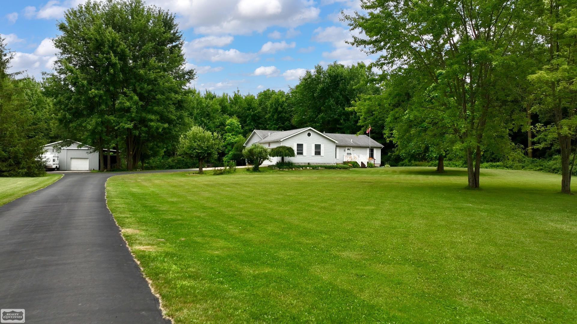 6219 Short Cut Road, MI — Photo 4