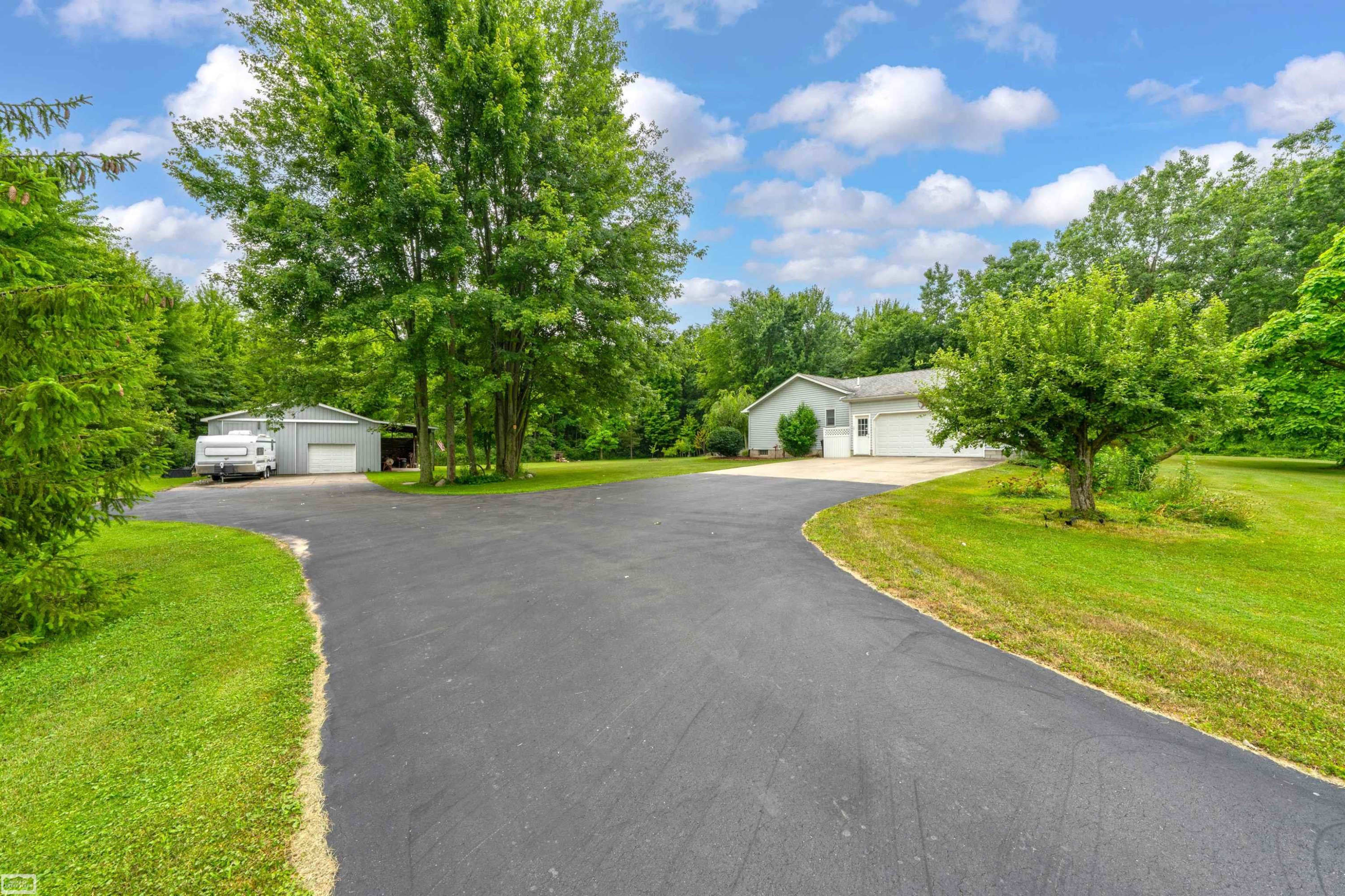 6219 Short Cut Road, MI — Photo 9
