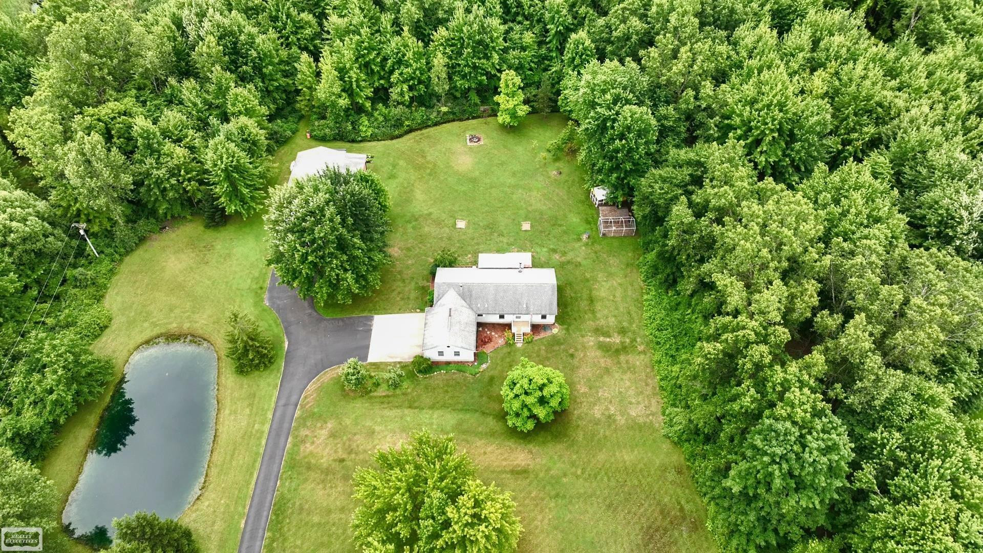 6219 Short Cut Road, MI — Photo 17