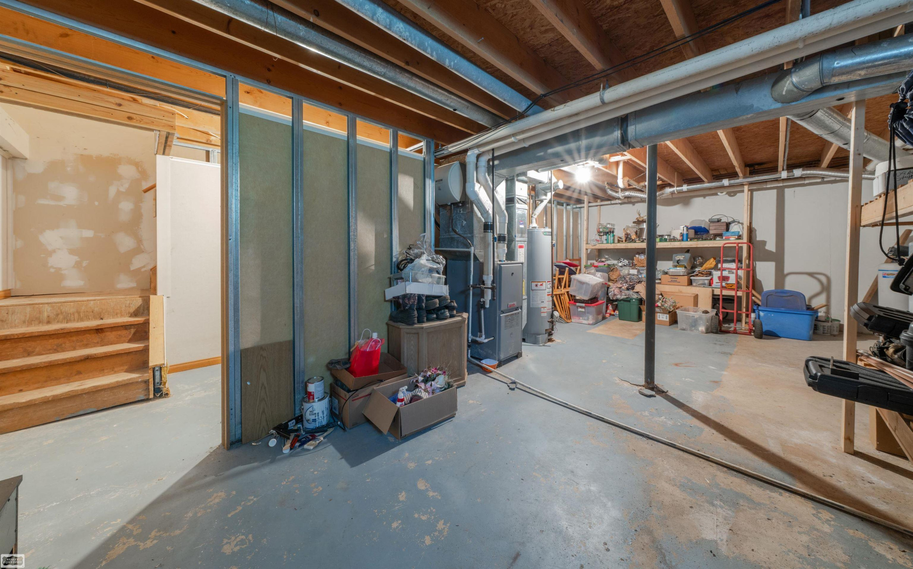 6219 Short Cut Road, MI — Photo 40