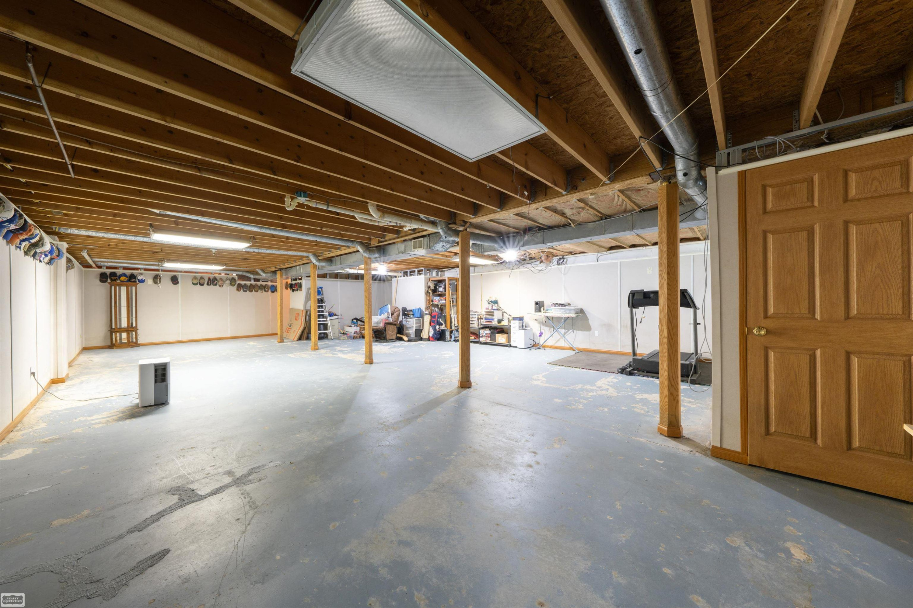 6219 Short Cut Road, MI — Photo 41