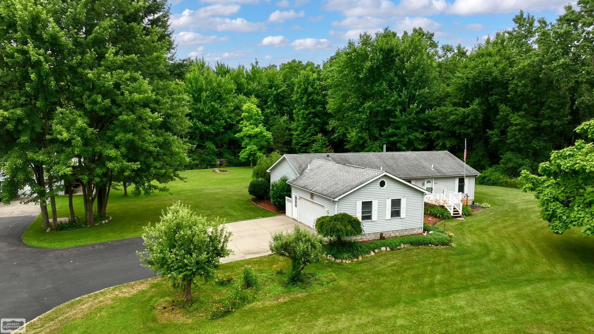 6219 Short Cut Road, MI — Photo 54