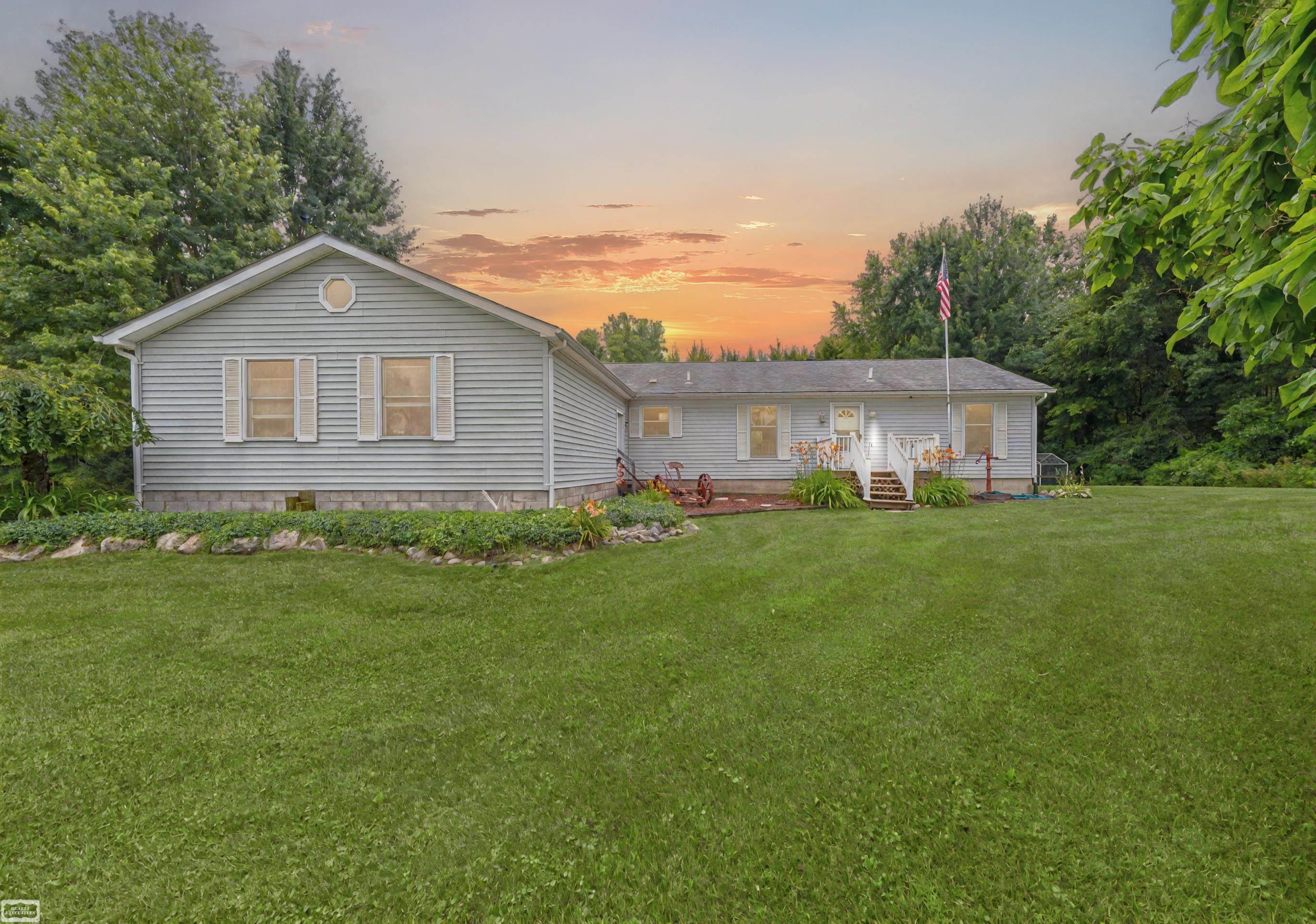 6219 Short Cut Road, MI — Photo 60