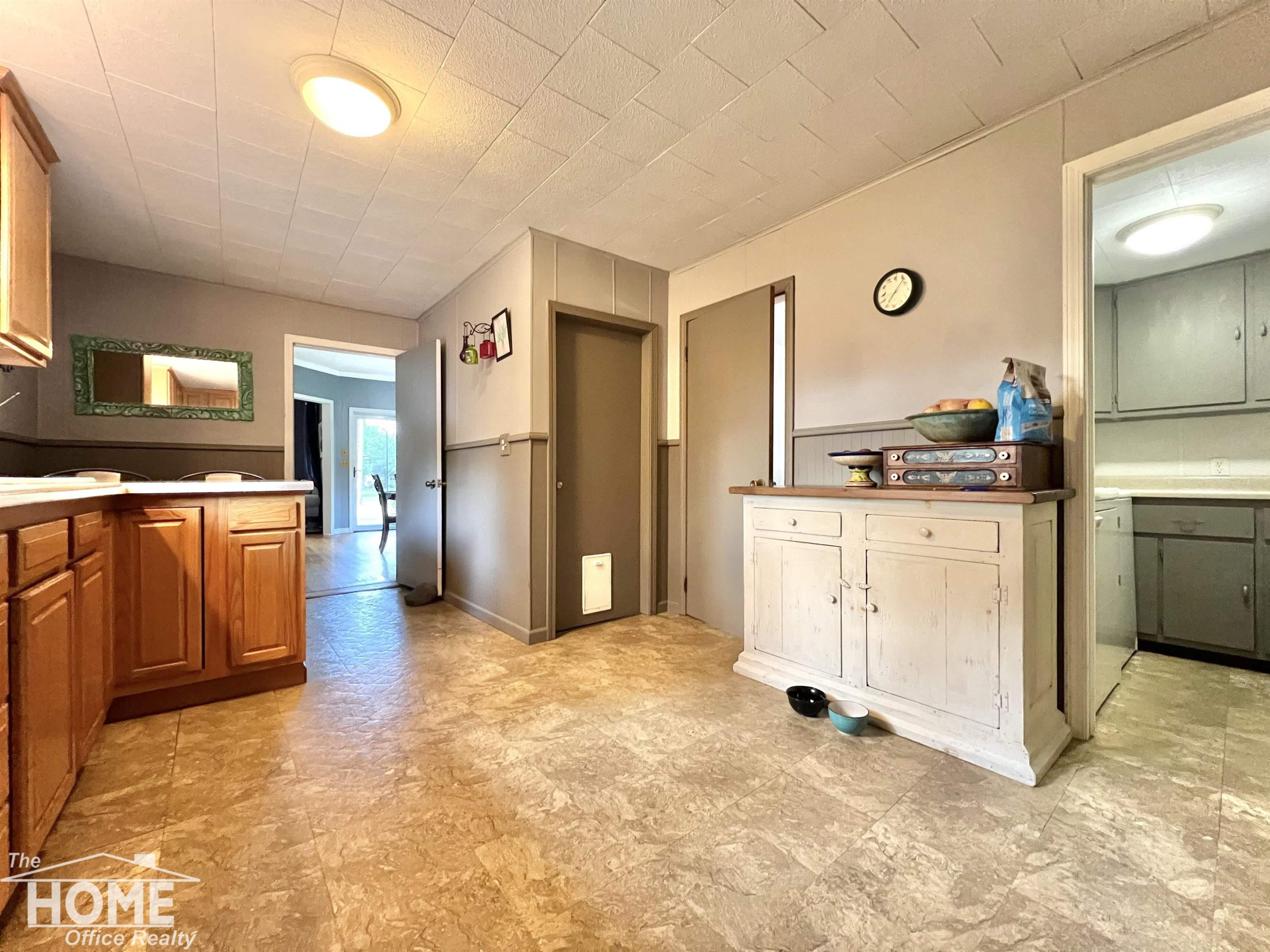 201 Mason Street, Chesaning, MI — Photo 14