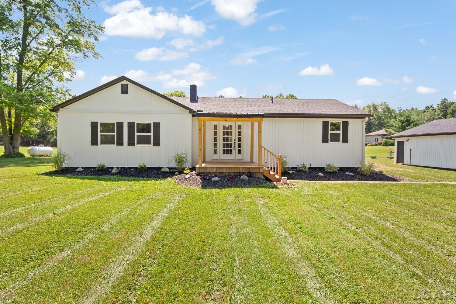 5549 Macon Highway, Tecumseh, MI 49286 — Photo 2