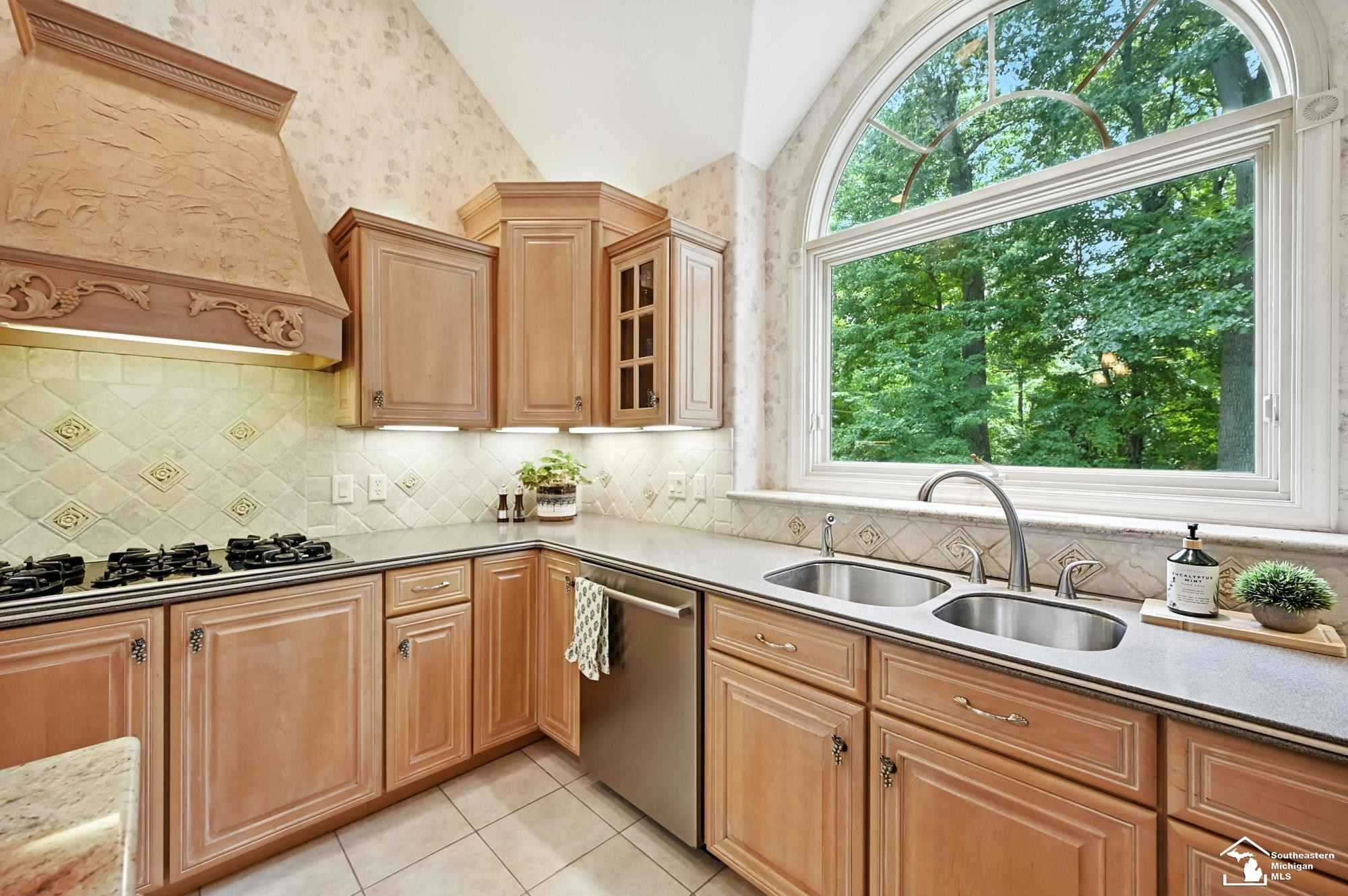 4174 Little Streams Trail, Lambertville, MI 48144 — Photo 34