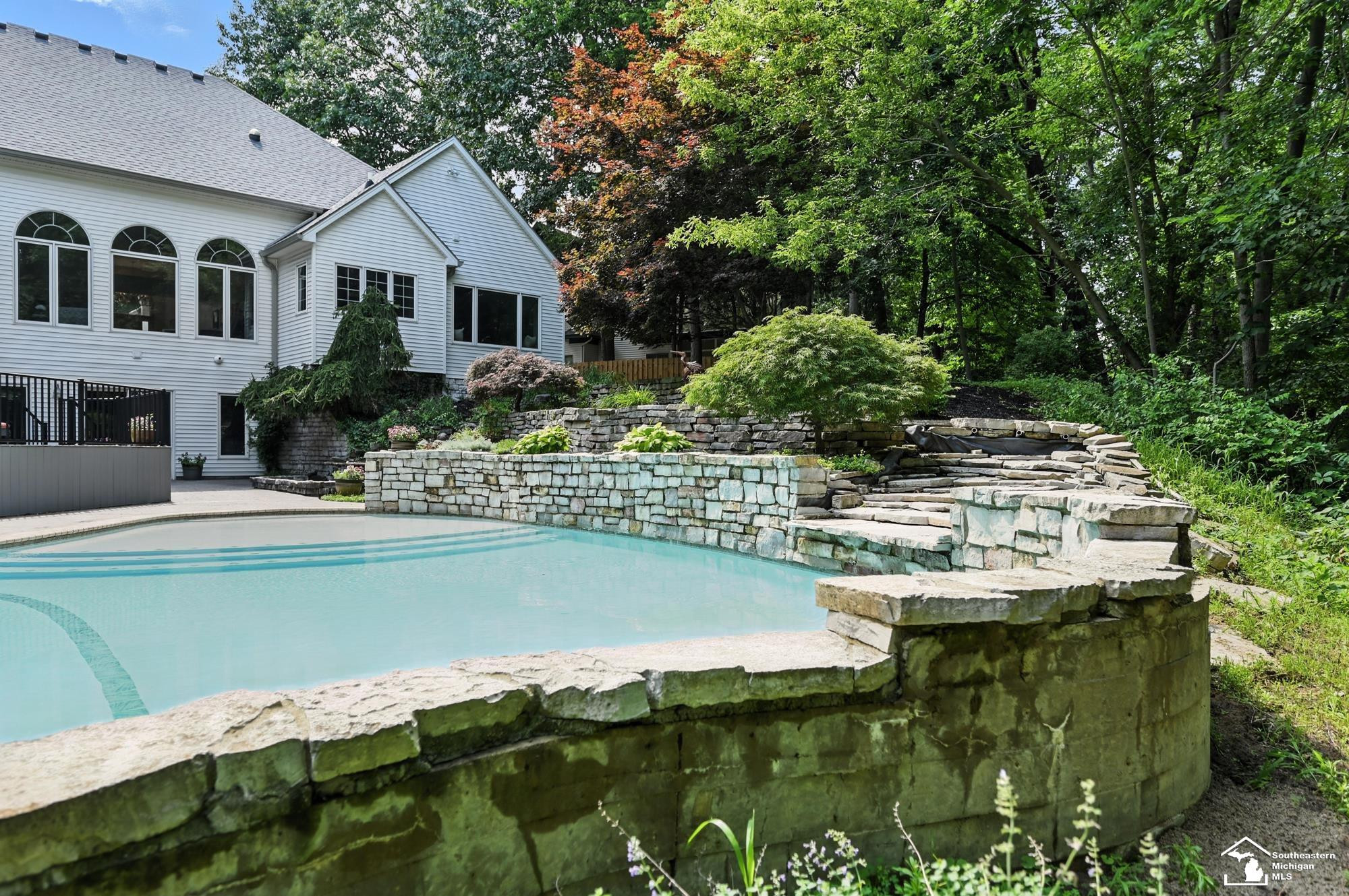 4174 Little Streams Trail, Lambertville, MI 48144 — Photo 94
