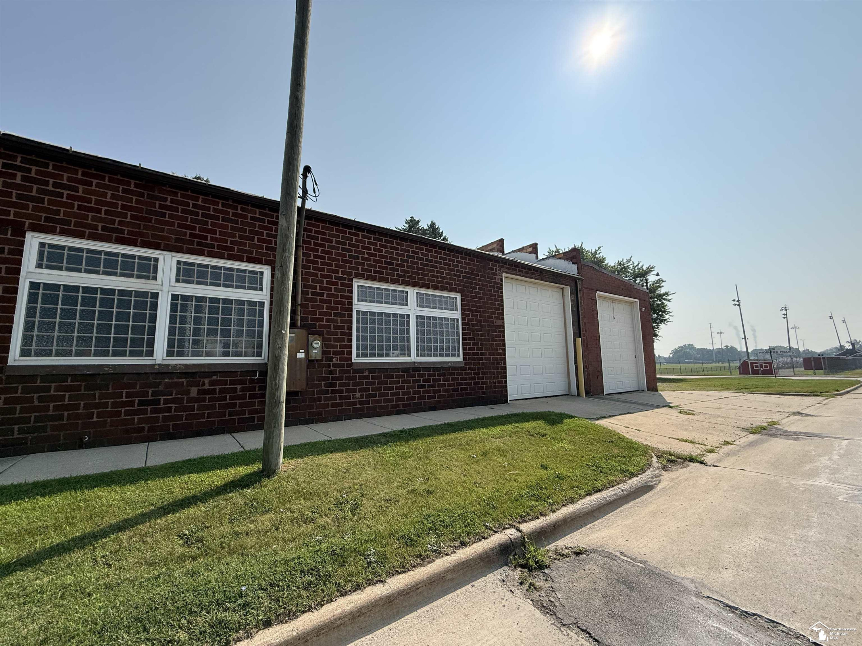 111 Jones Avenue, Monroe, MI 48161 — Photo 6