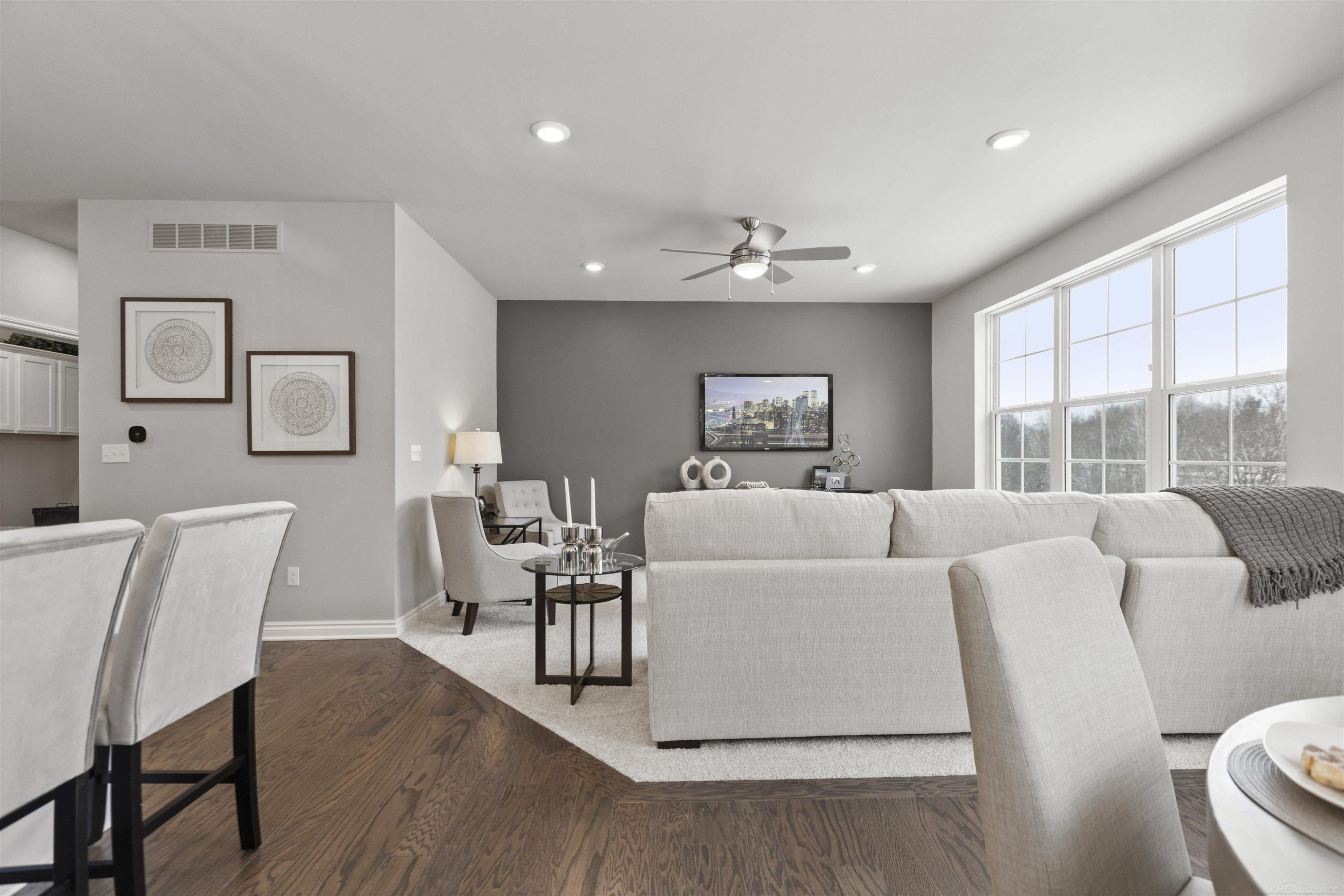 2260 Chase Drive, 115, Howell, MI 48855 — Photo 10