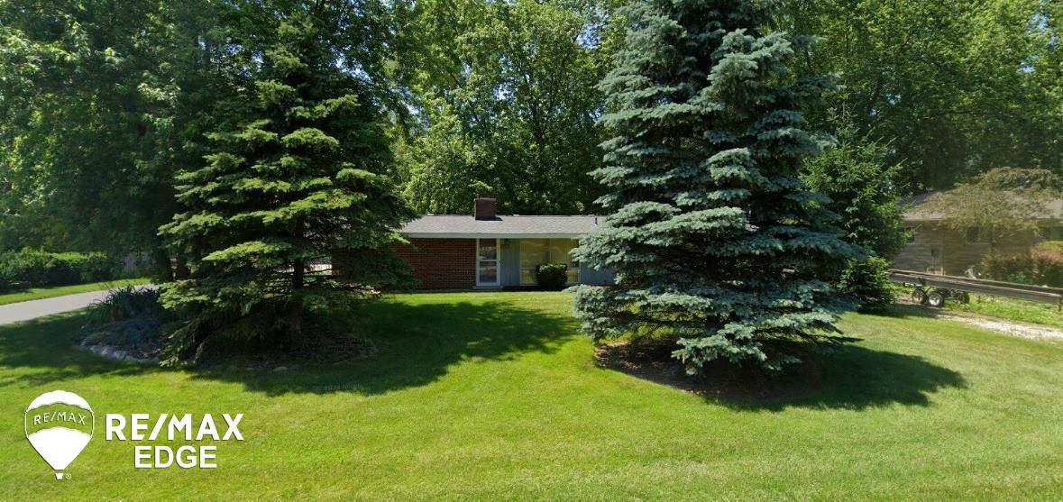 2125 Newport Court, Wolverine Lake, MI 48390 — front exterior