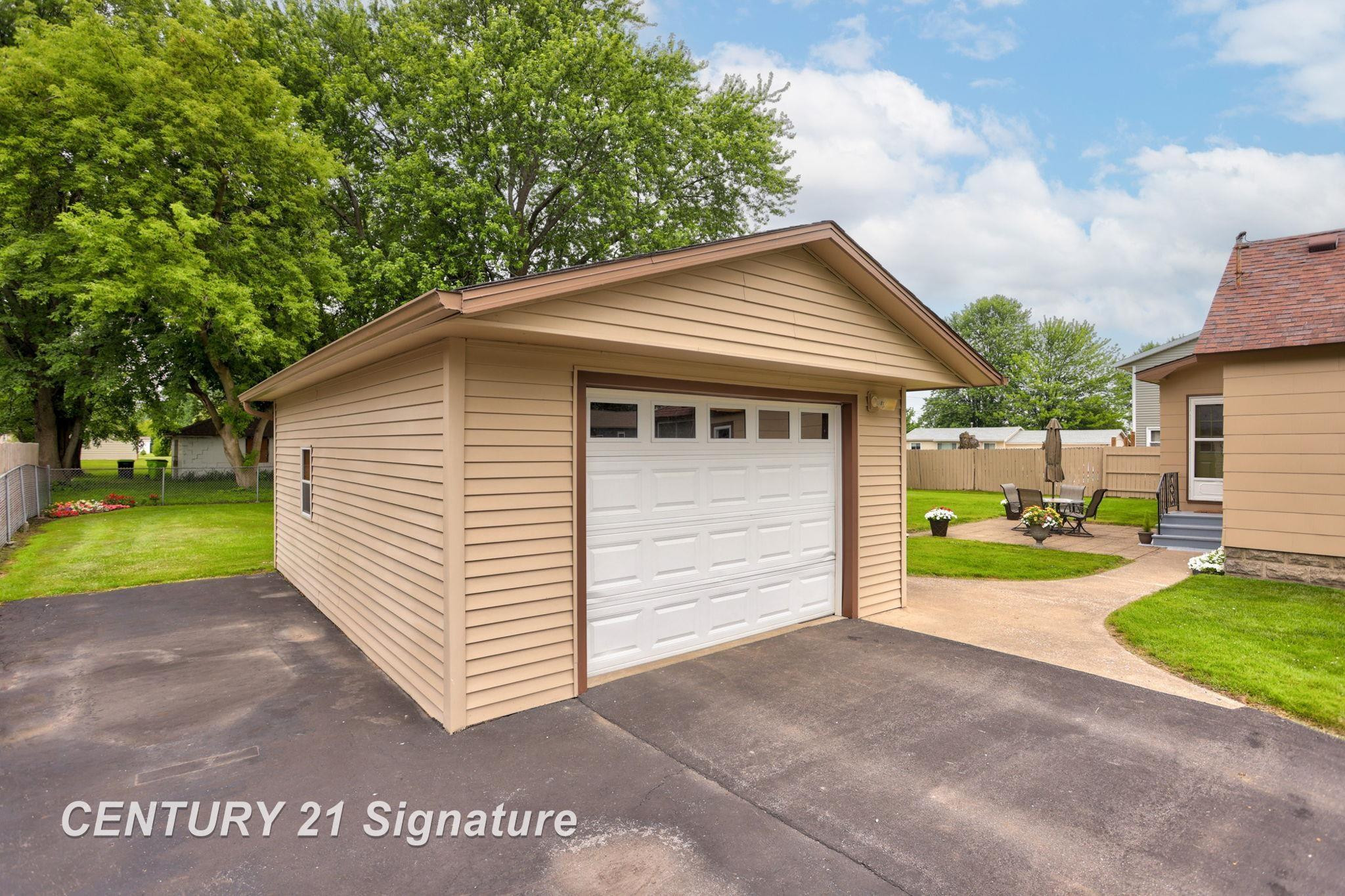 209 3rd Street, Linwood, MI 48634 — Photo 29