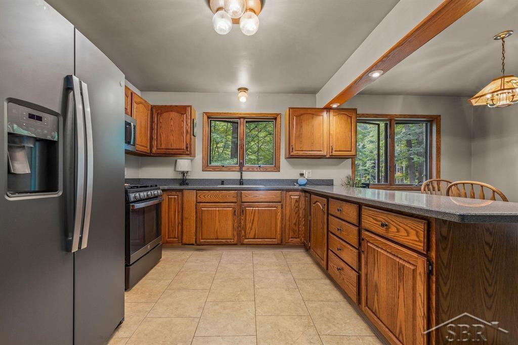 10801 N Pine Grove Road, Vestaburg, MI 48891 — Photo 9