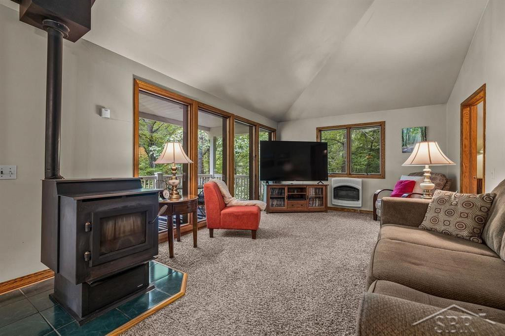 10801 N Pine Grove Road, Vestaburg, MI 48891 — Photo 27