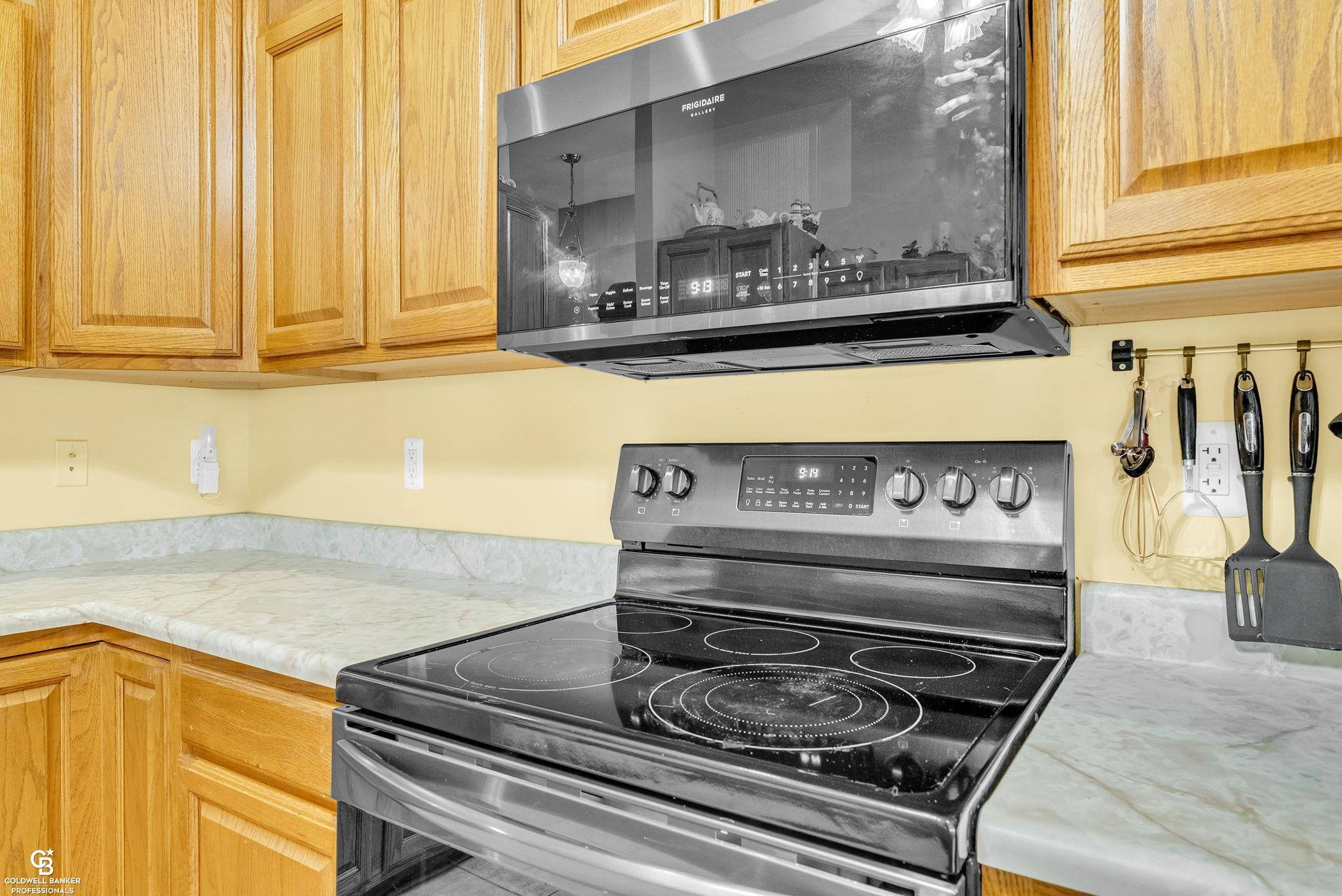5362 Fred J Baker Lane, MI 48049 — Photo 26