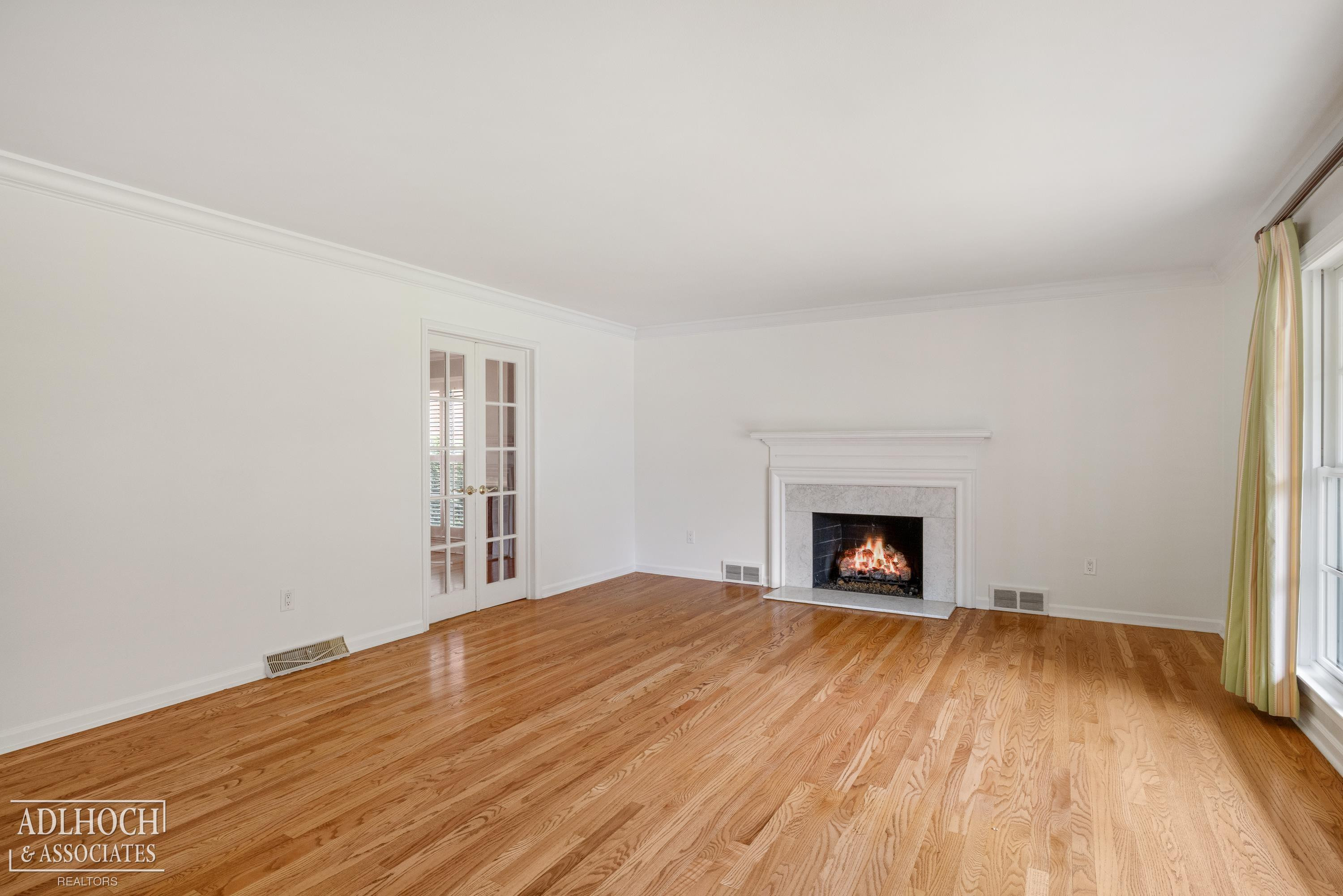 15345 Windmill Pointe Road, Grosse Pointe Park, MI 48230 — Photo 8
