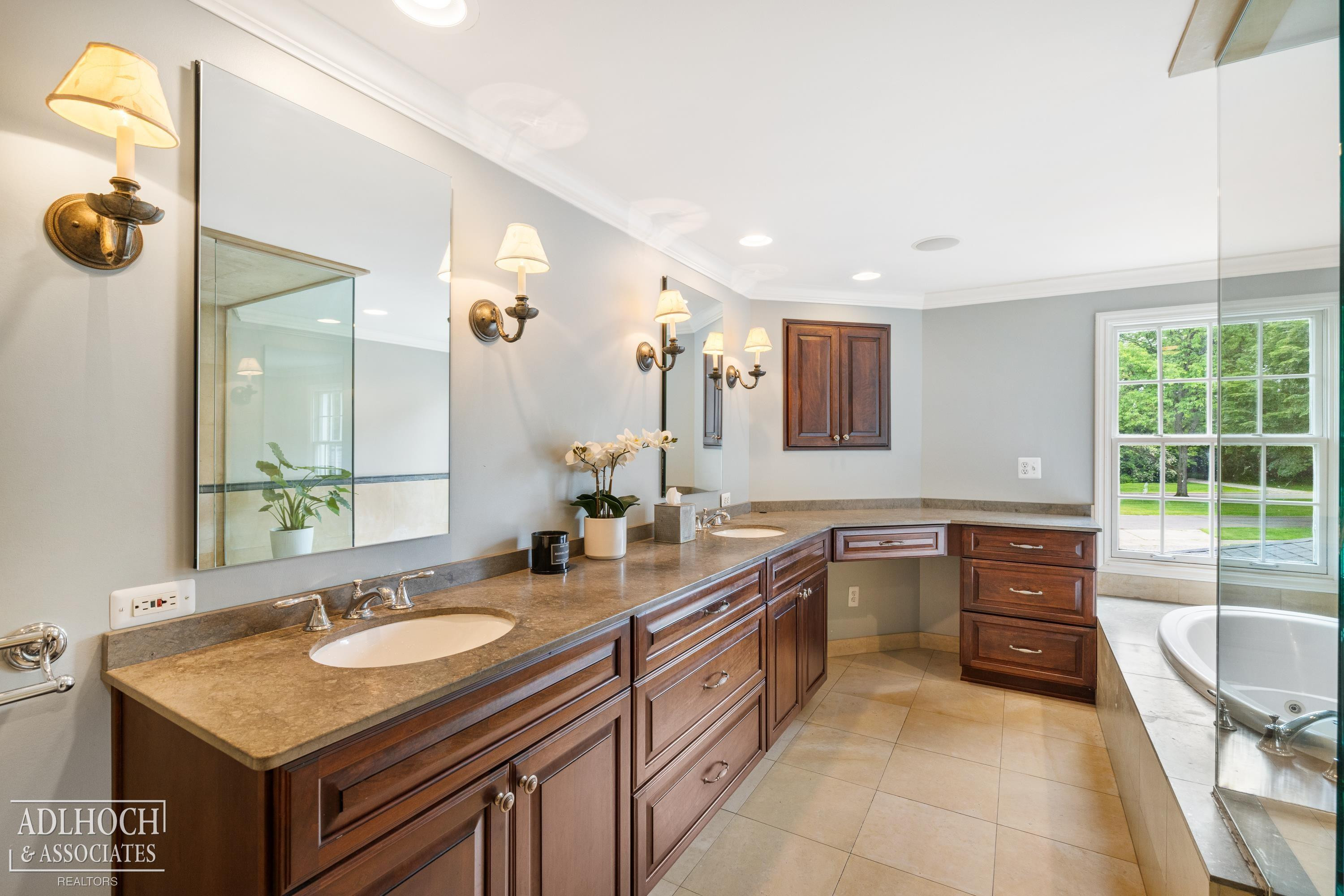 15345 Windmill Pointe Road, Grosse Pointe Park, MI 48230 — Photo 29